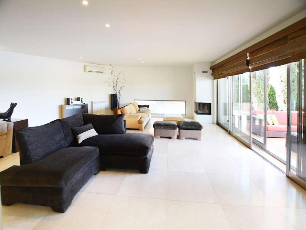 Special Vilamoura Villa 6 Bedrooms Villa Lagoon Private Pool With Great Golf Course Views Algarve