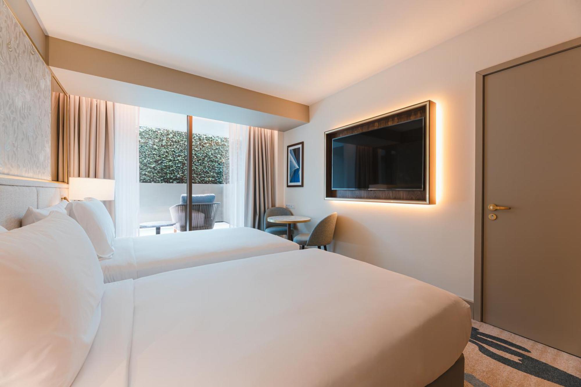 Legacy Cascais, Curio Collection By Hilton