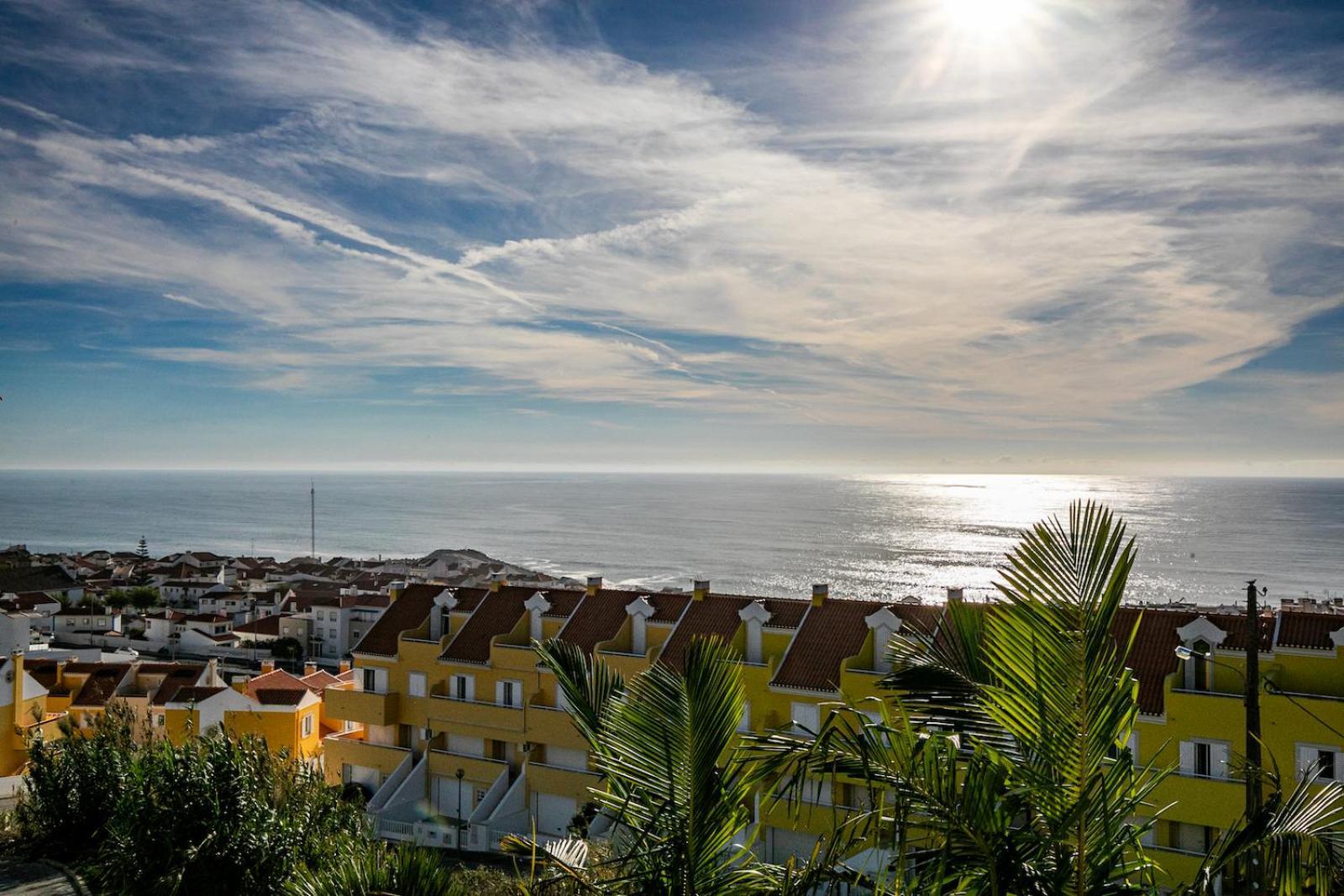 Vibing & Liming Ericeira