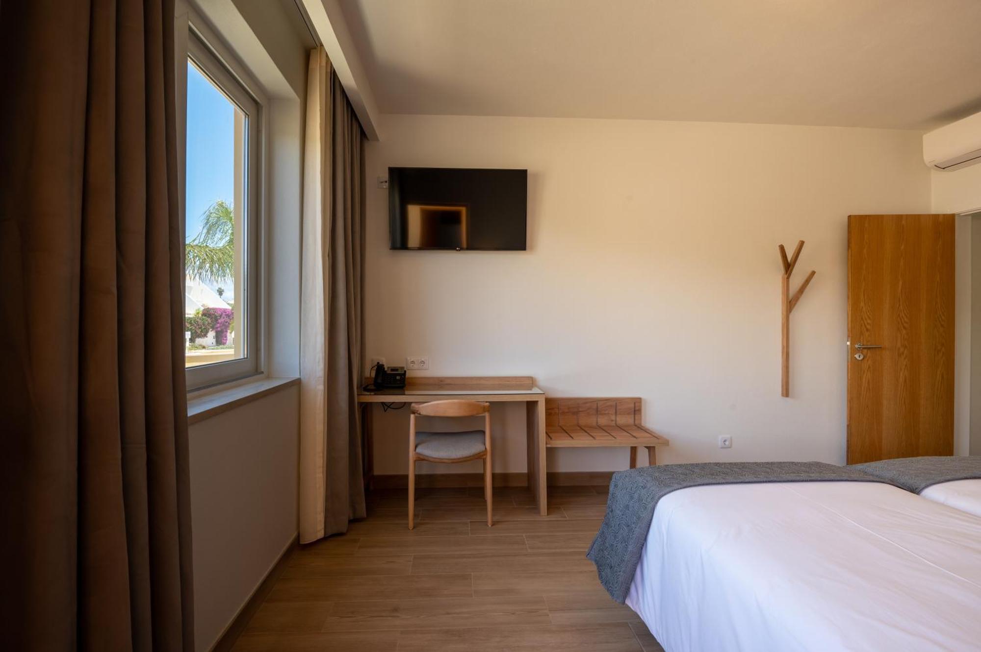 Vila Luz Apartahotel Luz