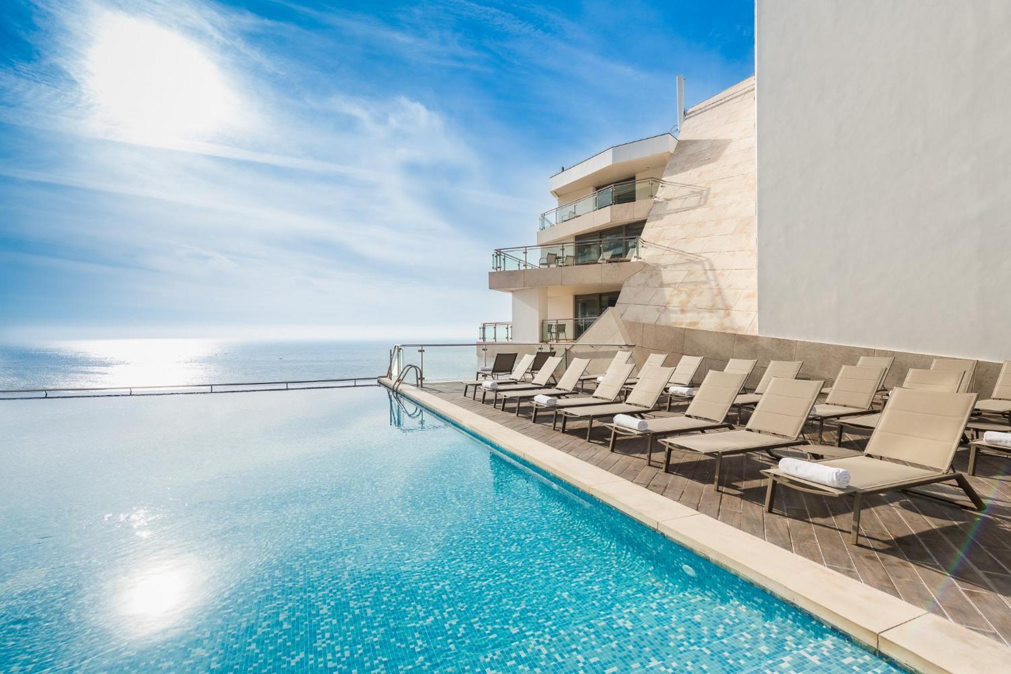 Oceanfront - Preferred And 5*