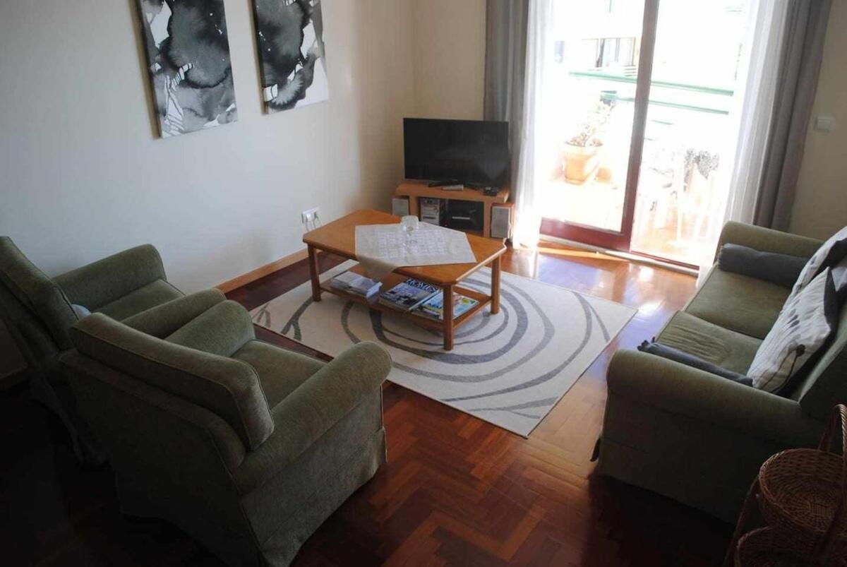 Pia's Place - With Sea View