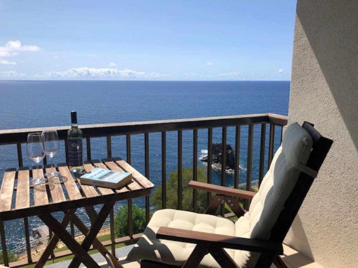 Cliff View Iii - Sea View + Pool + Wifi Appartement Funchal (Madeira)