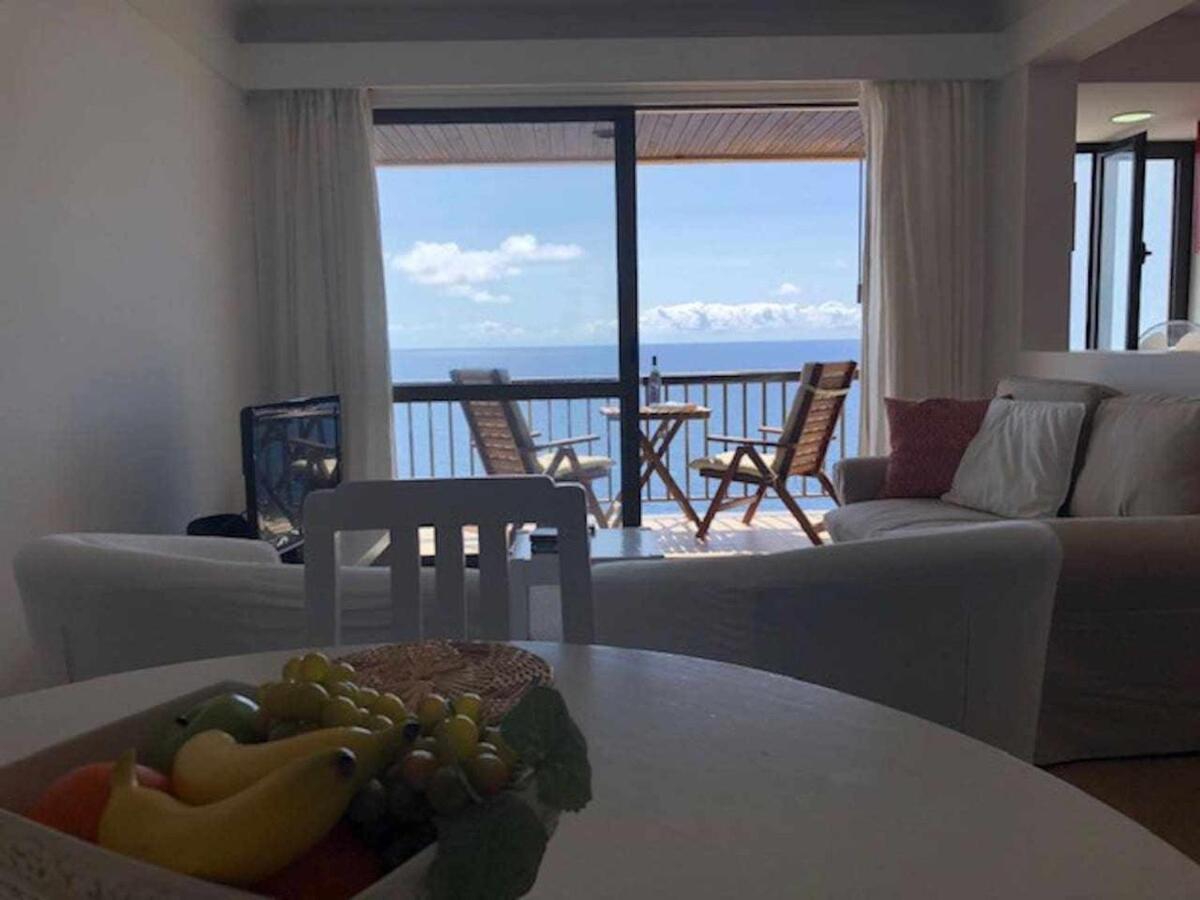 Cliff View Iii - Sea View + Pool + Wifi Appartement