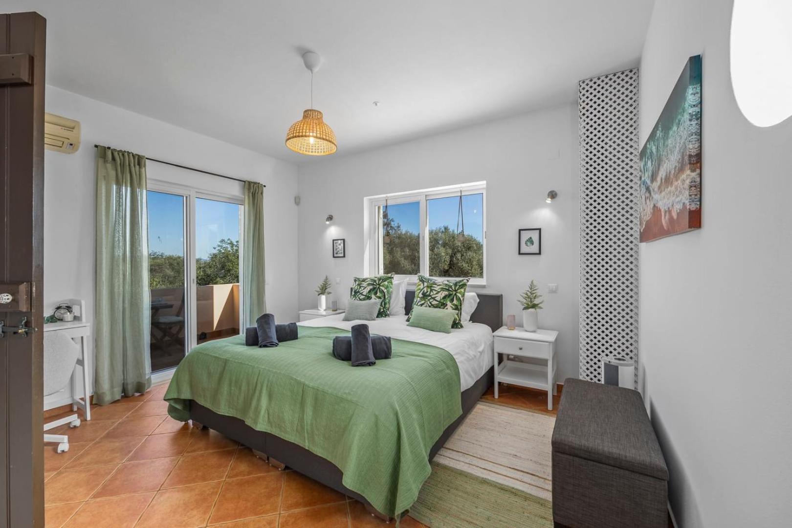 Villa Stunning Countryside W Private Garden & Pool Alte