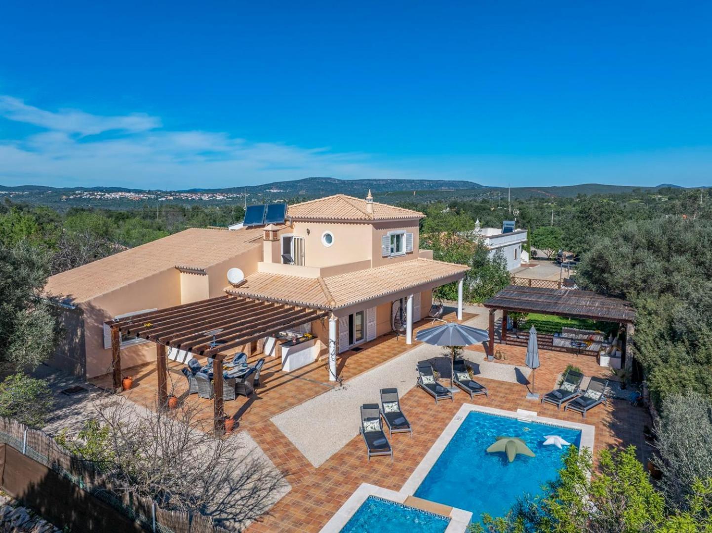 Stunning Countryside W Private Garden & Pool * Alte