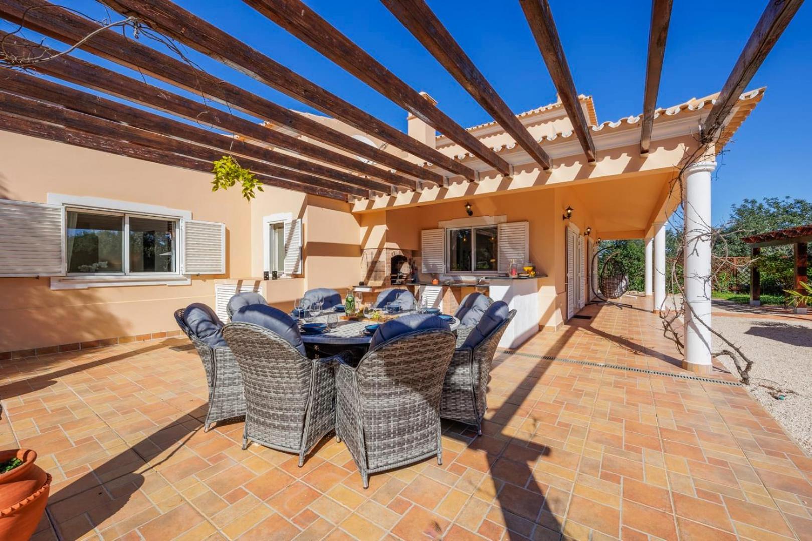 Stunning Countryside W Private Garden & Pool Villa *