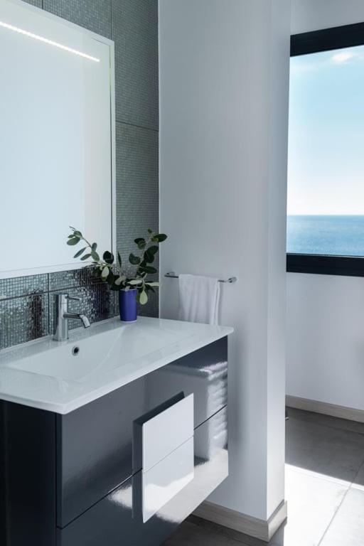 Guest house Guestready - Leme Breathtaking Views Gaula