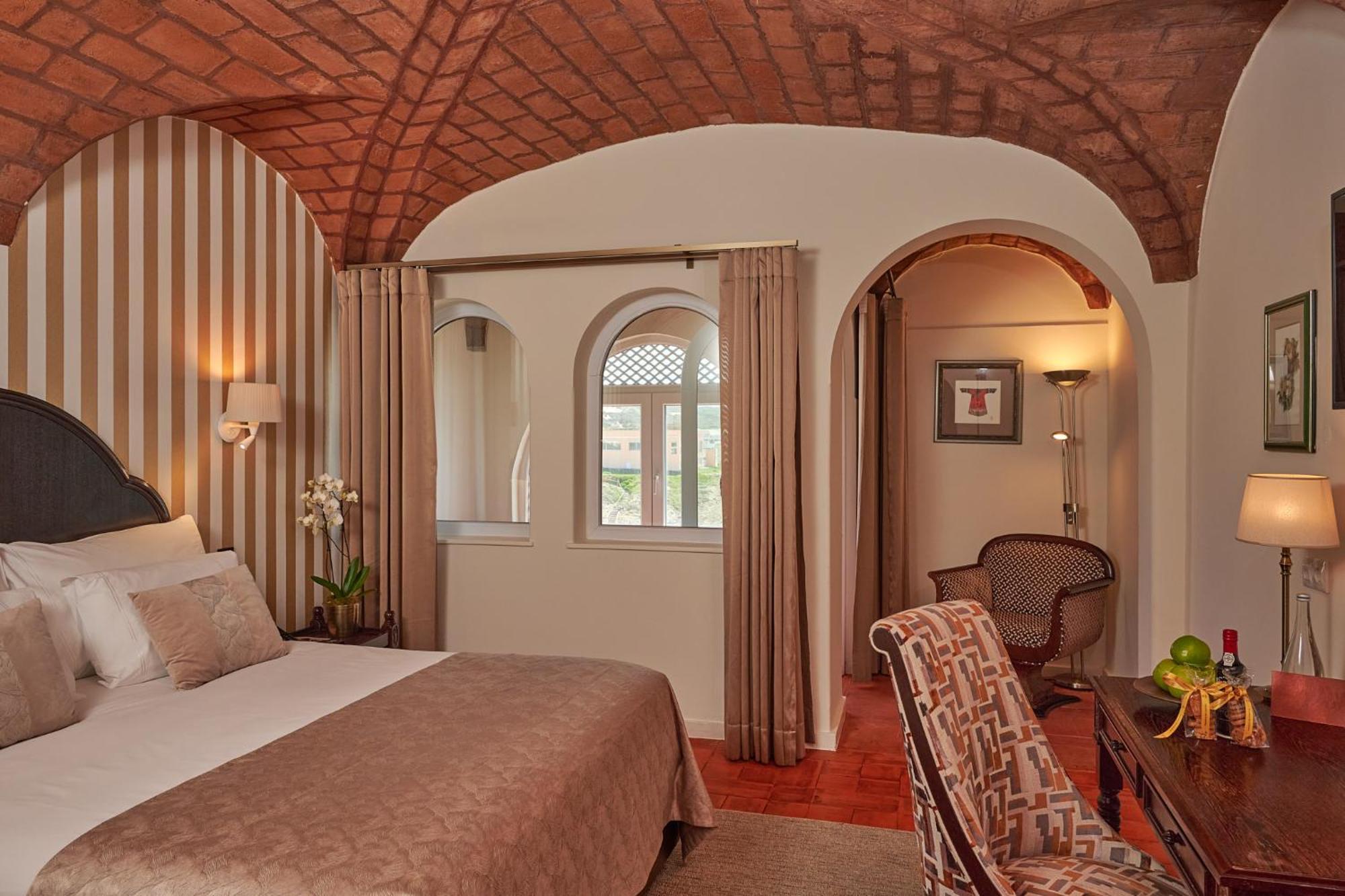 Fortaleza Do Guincho Relais & Chateaux Hotel 5*