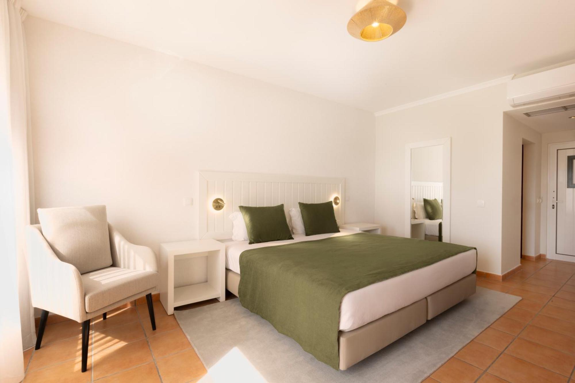Hotel Rural Quinta Do Marco - Nature & Dining 4*