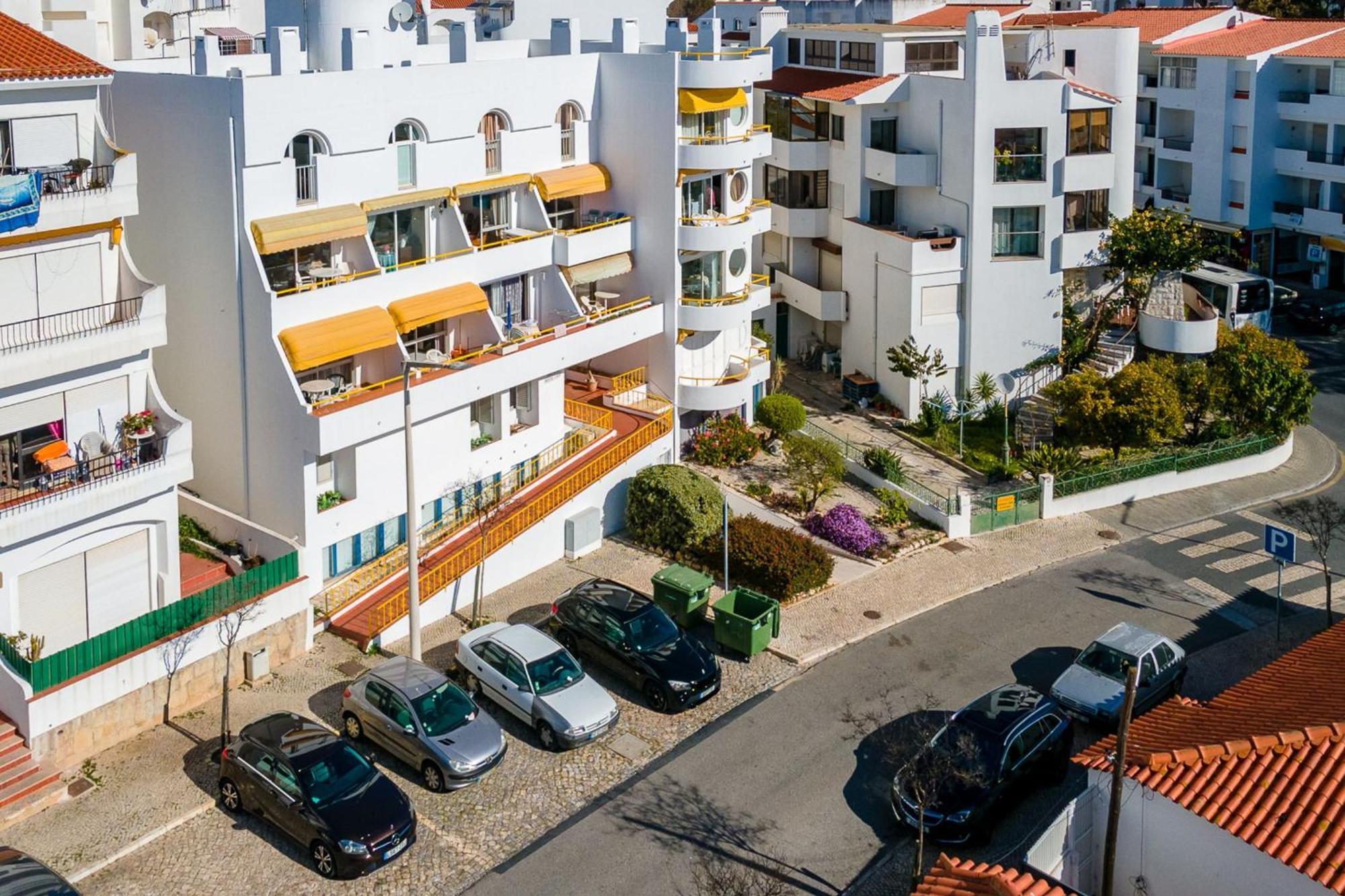 Typical T2 In W/ Balcony By Lovelystay Albufeira
