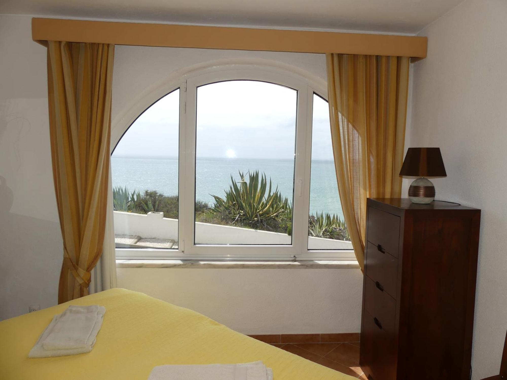 Apartment Castellohouse, The Sea View, In Front Of Carvoeiro