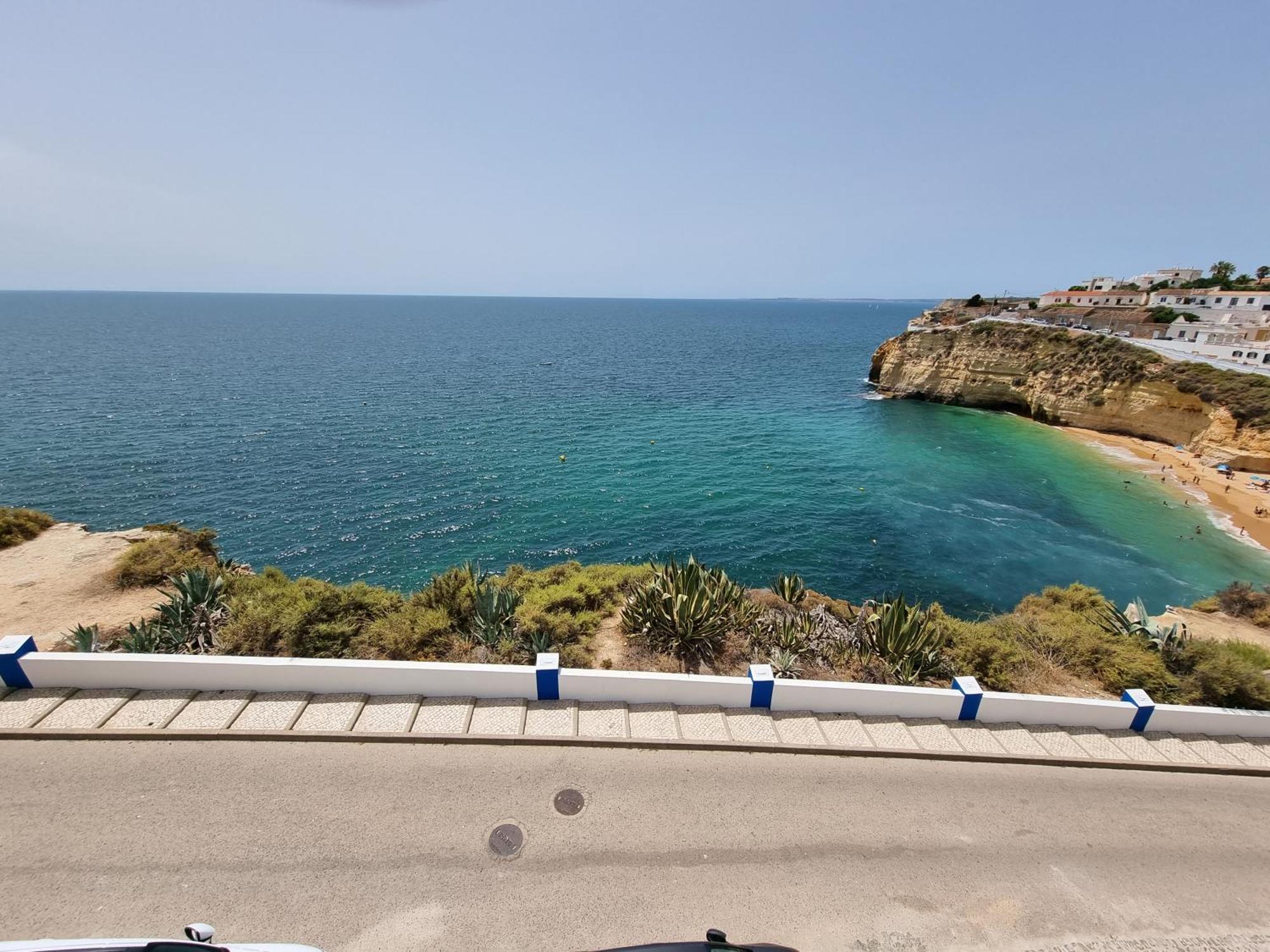 Castellohouse, The Sea View, In Front Of Carvoeiro Apartment *