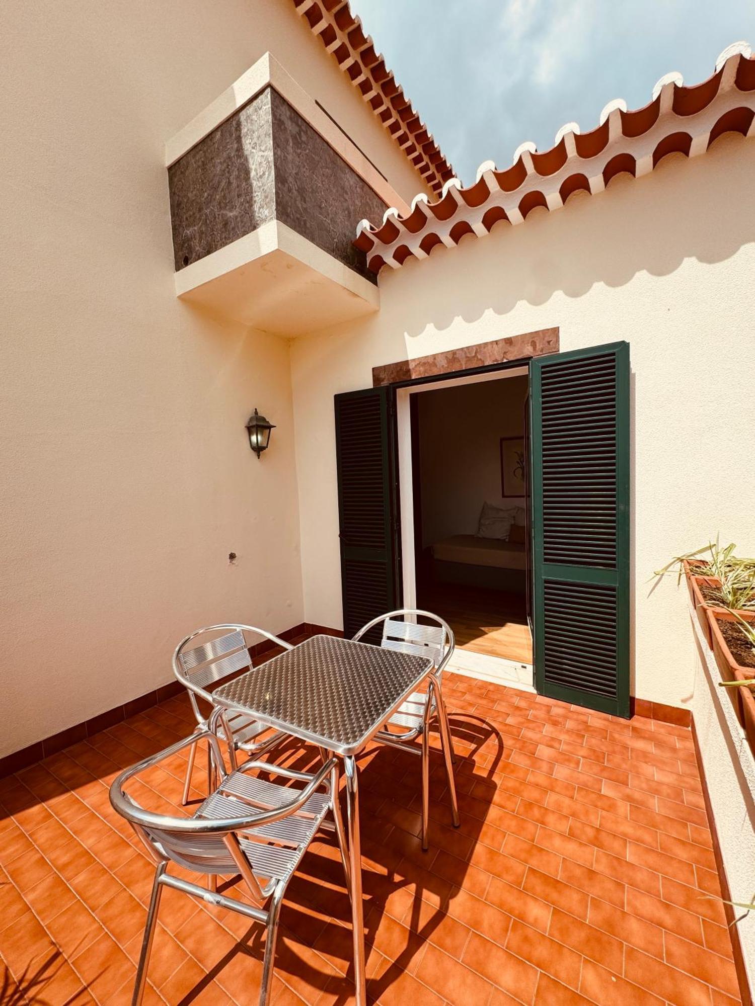Casa de hóspedes Vale Mar Guest *
