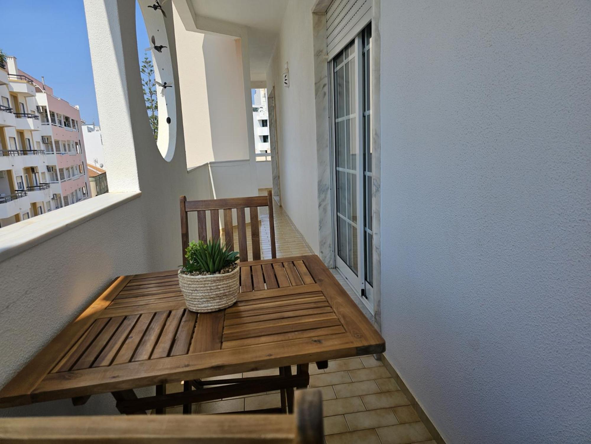 Oceanic Opulence Delux Monte Gordo