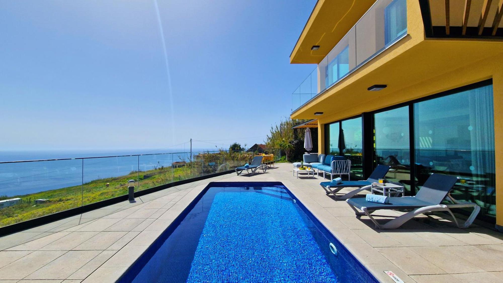 Villa Eden Sun - A Modern Luxury With A Panoramic View