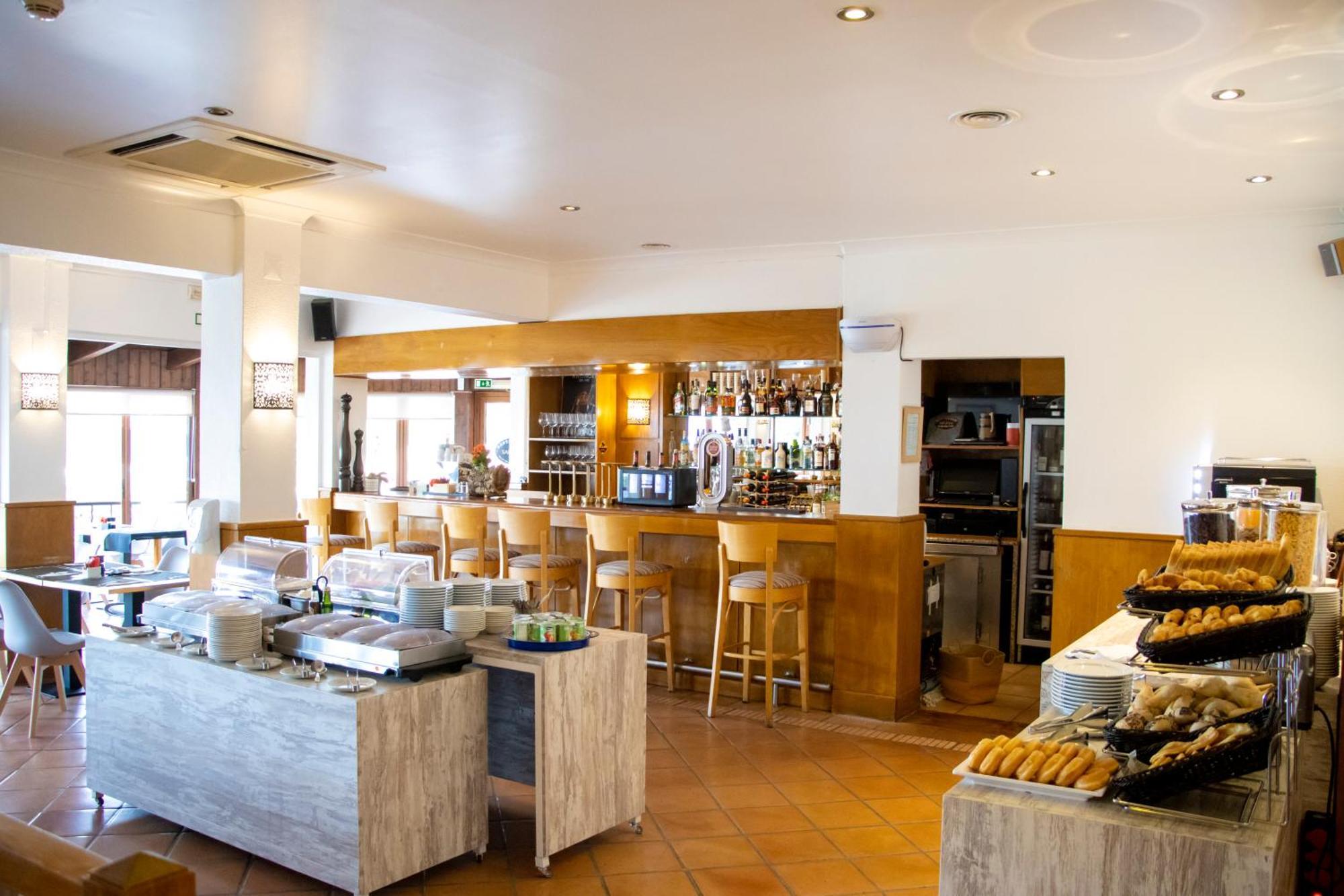 Hotel Pestana Palm Gardens 4*