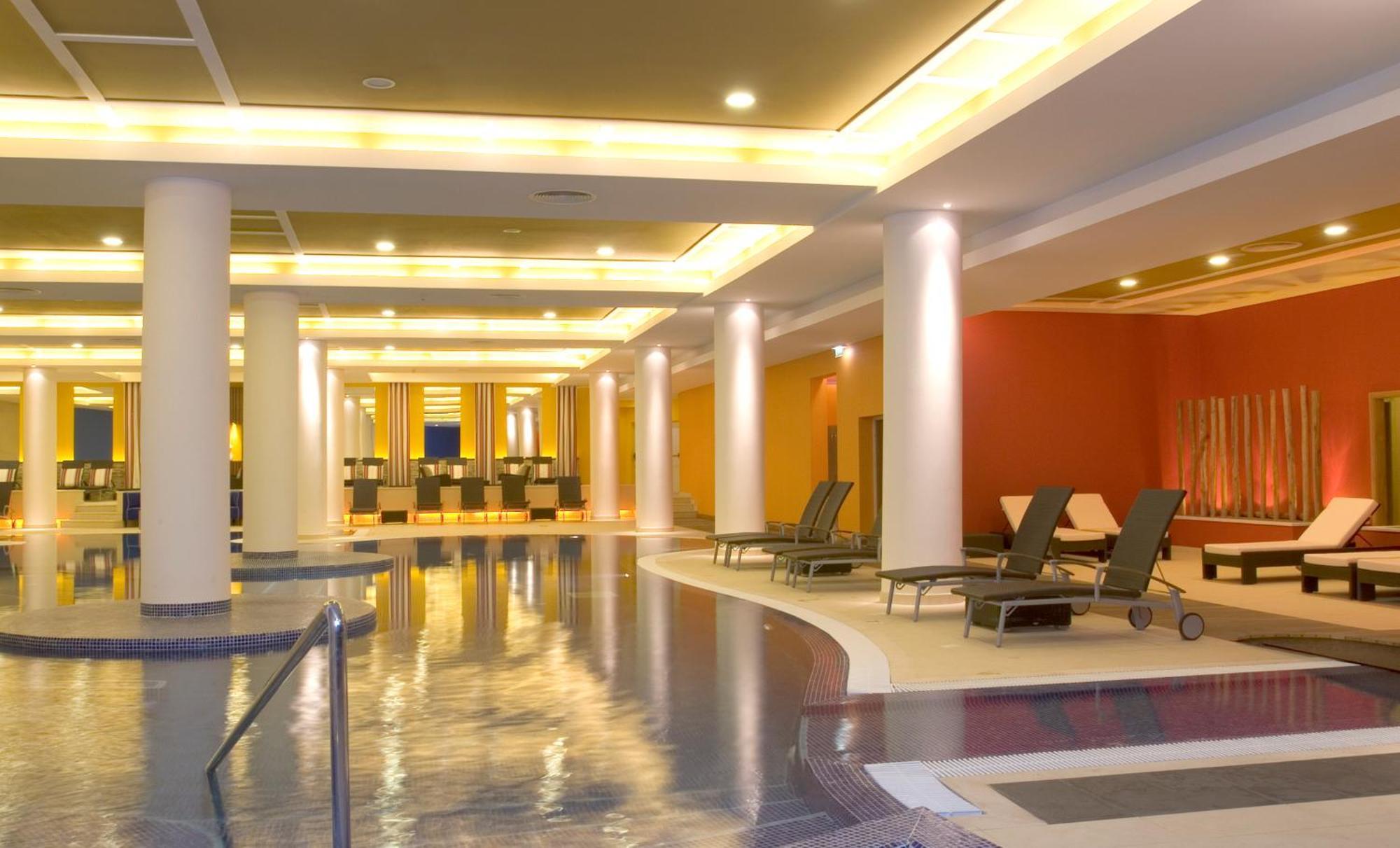 Hotel Pestana Casino Park & Casino 5*