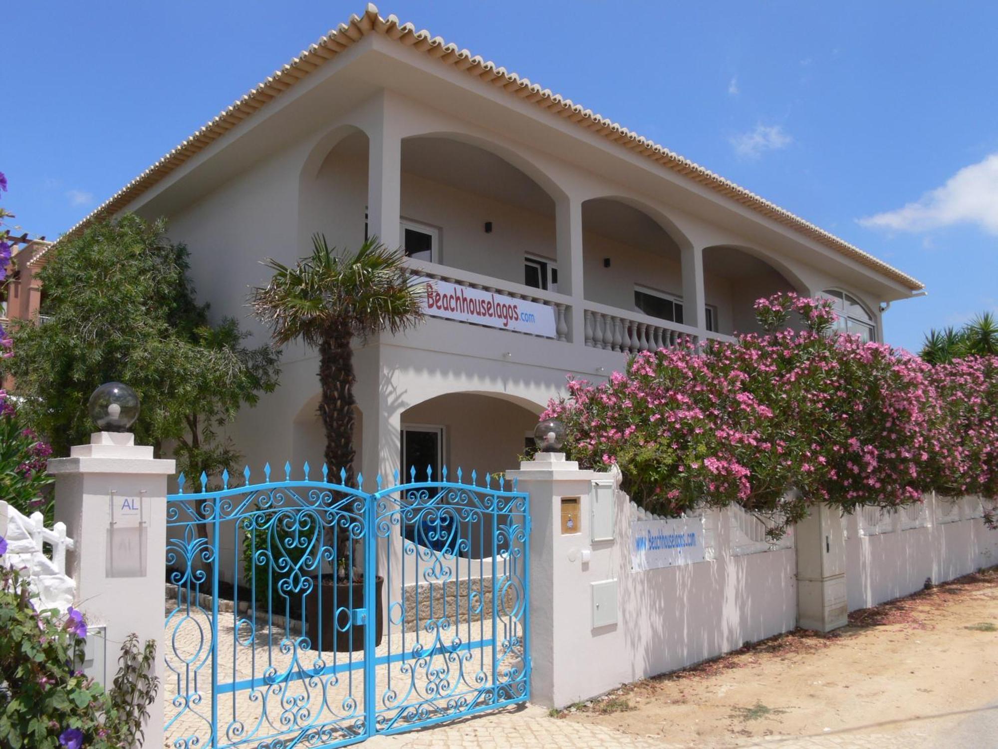 Bed & Breakfast Beachhouselagos *