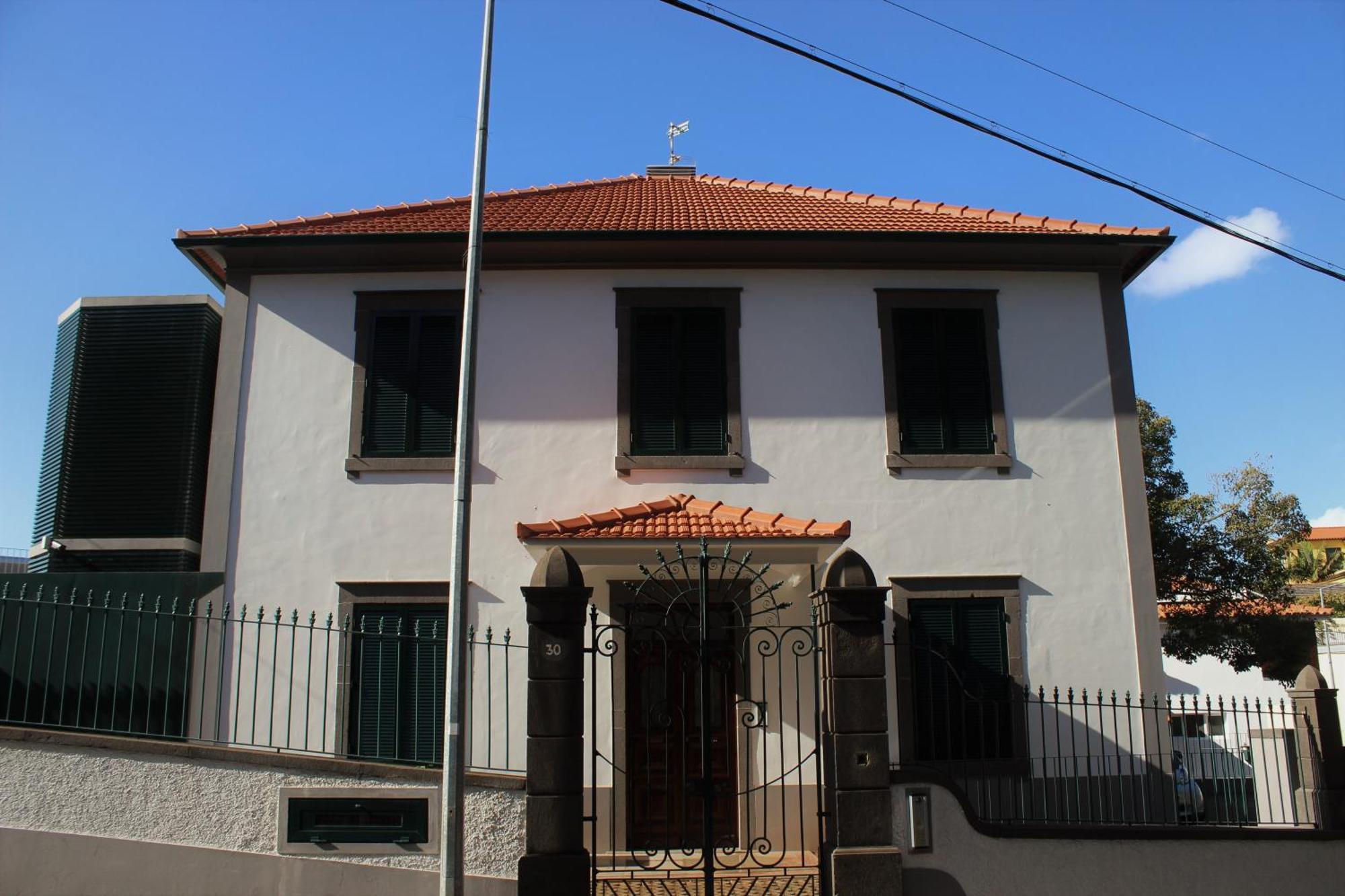 Apartment Solar Do Ribeiro *