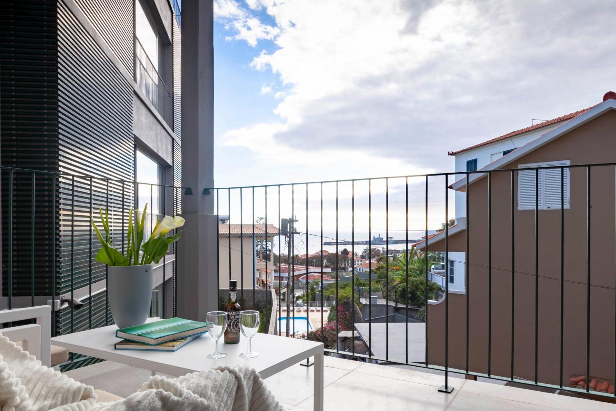 Apartment Solar Do Ribeiro *