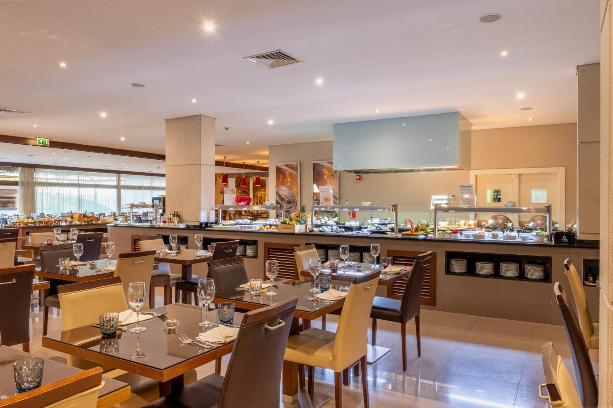 Gale Hotel 4*