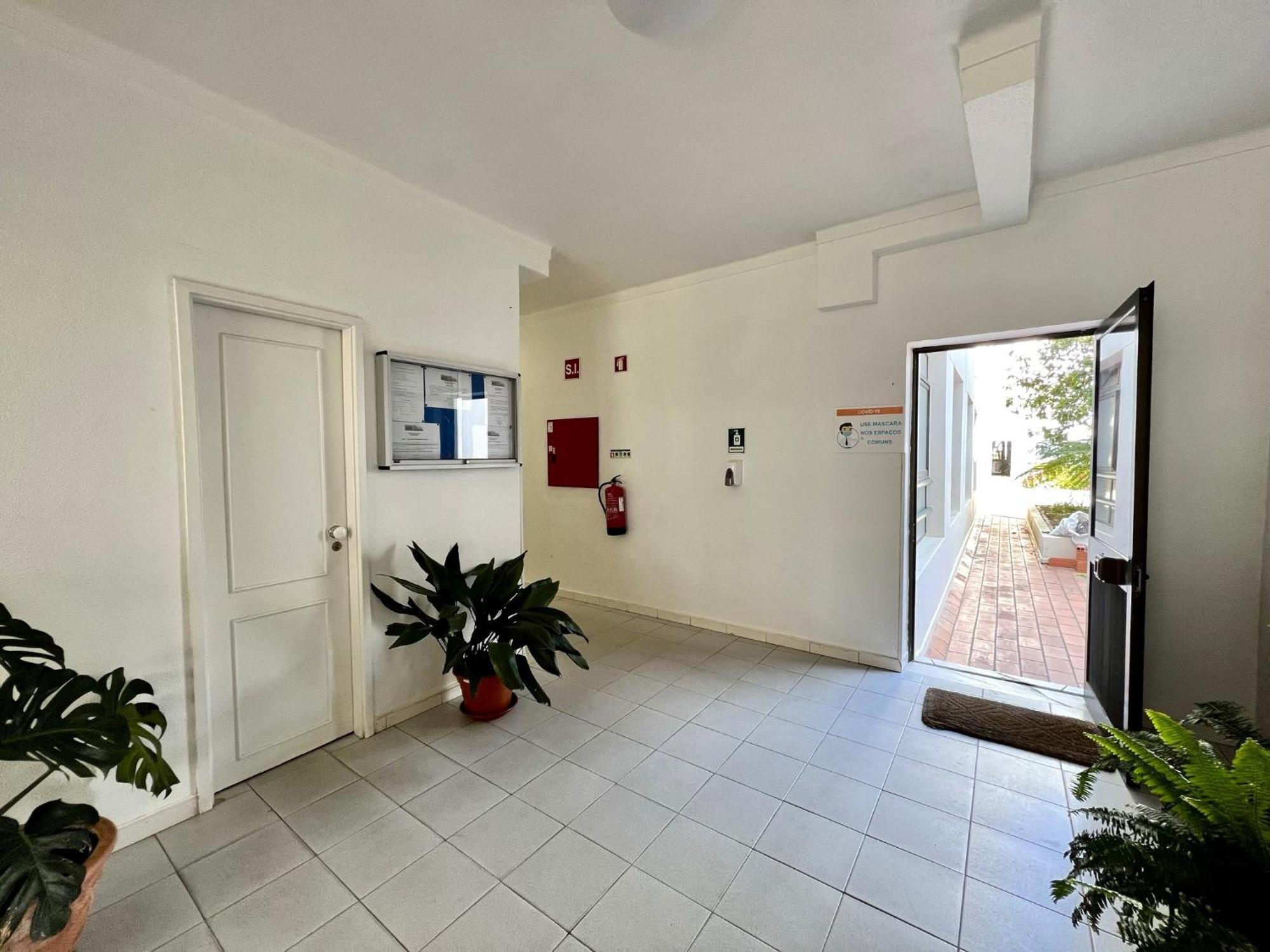 Apartamento Ocean Breeze 1 With Pool By Homing