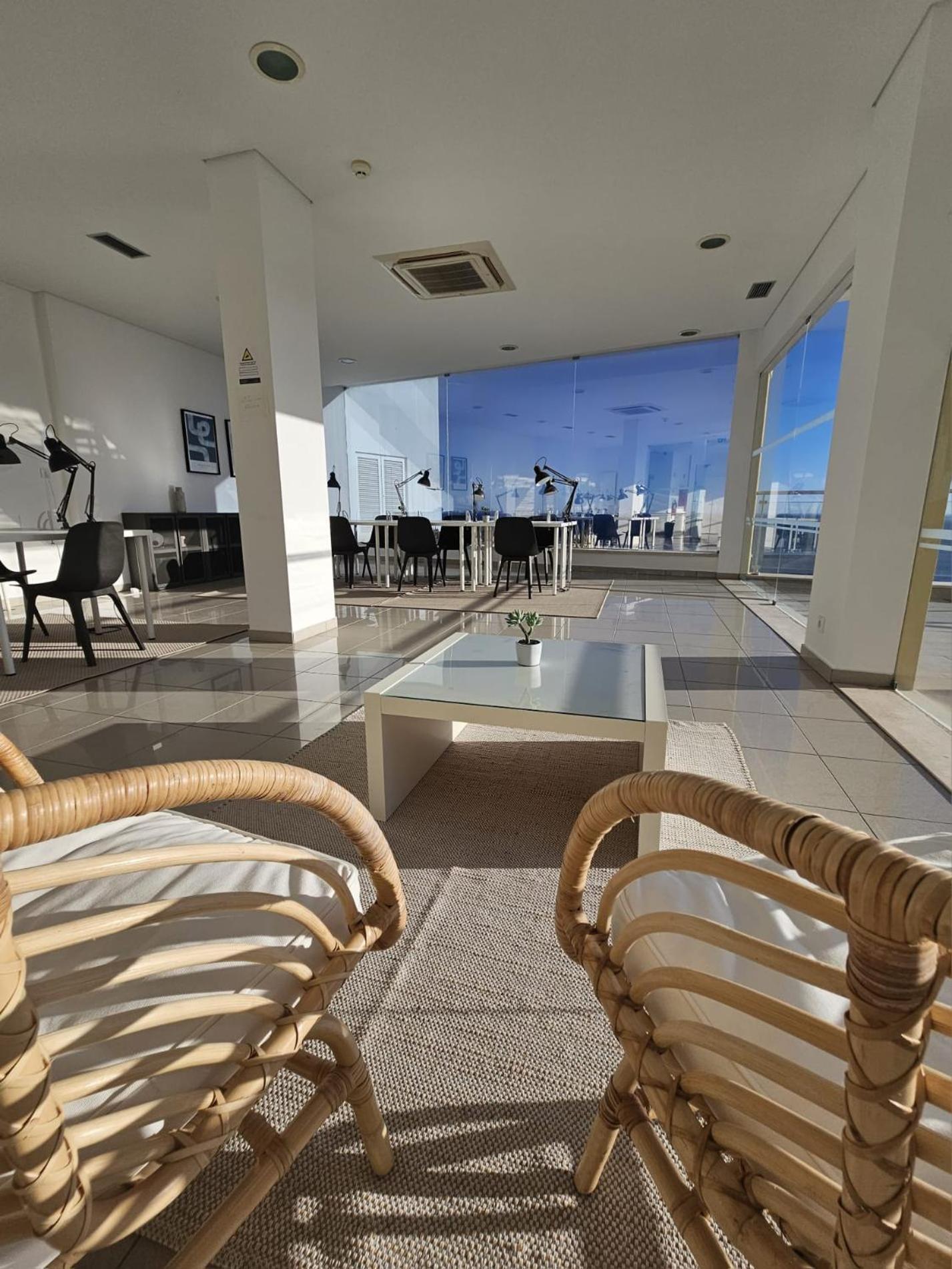 Cliffs Oceanview - 5min Walk To Sesimbra
