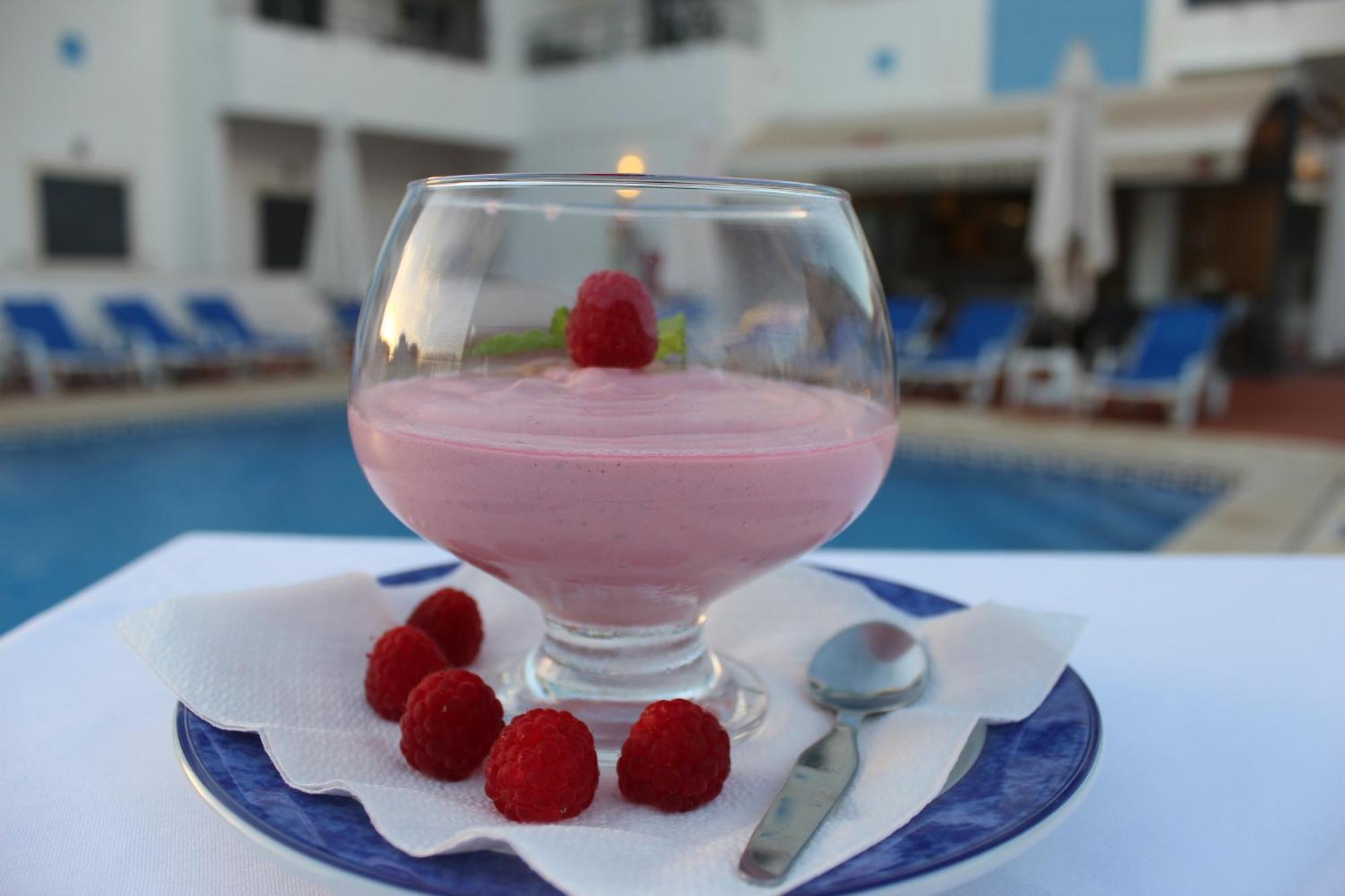 Vicentina Hotel