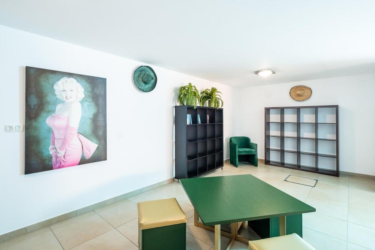 Orada Villa Albufeira