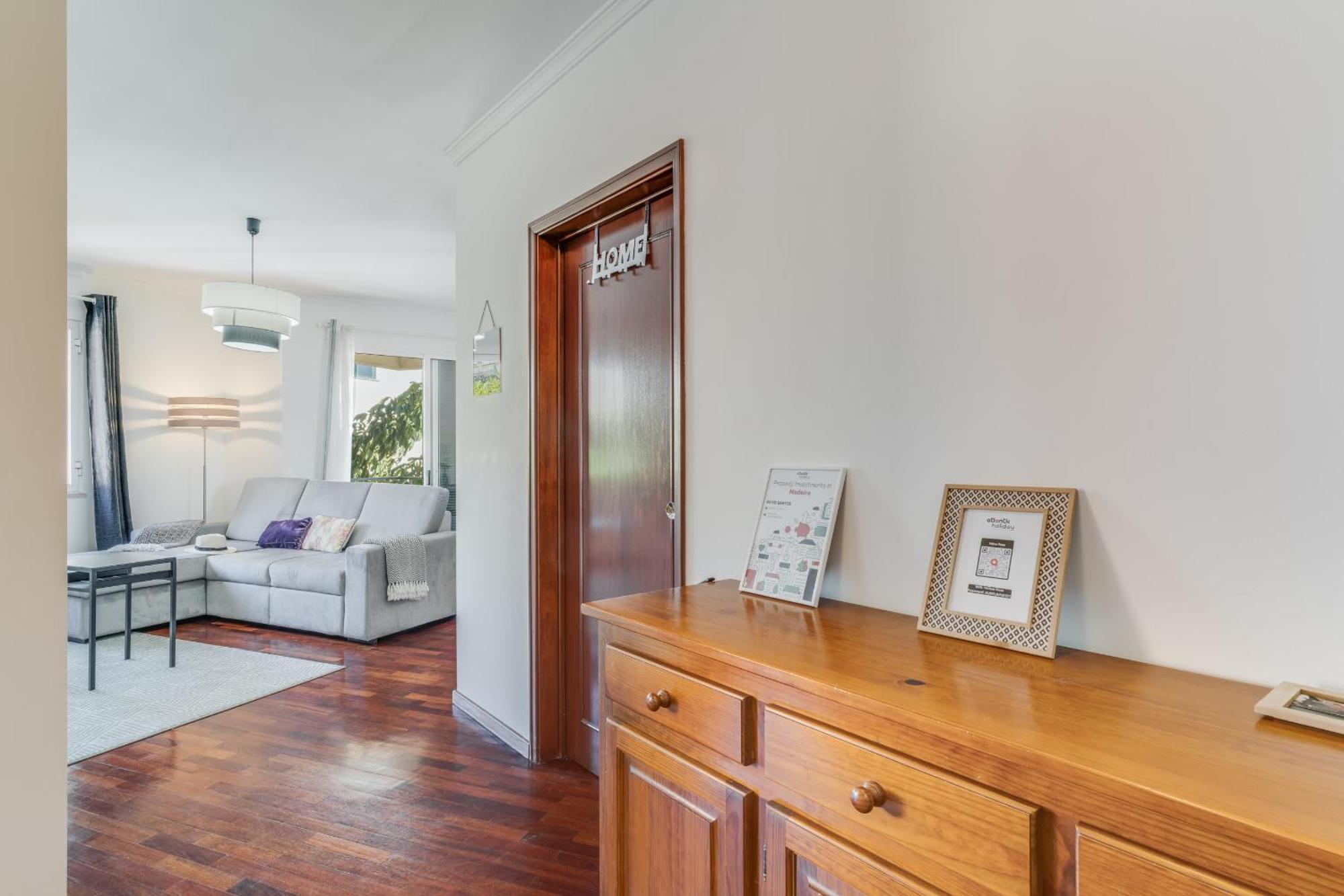 Yellow Rose By Ah Apartment Funchal (Madeira)