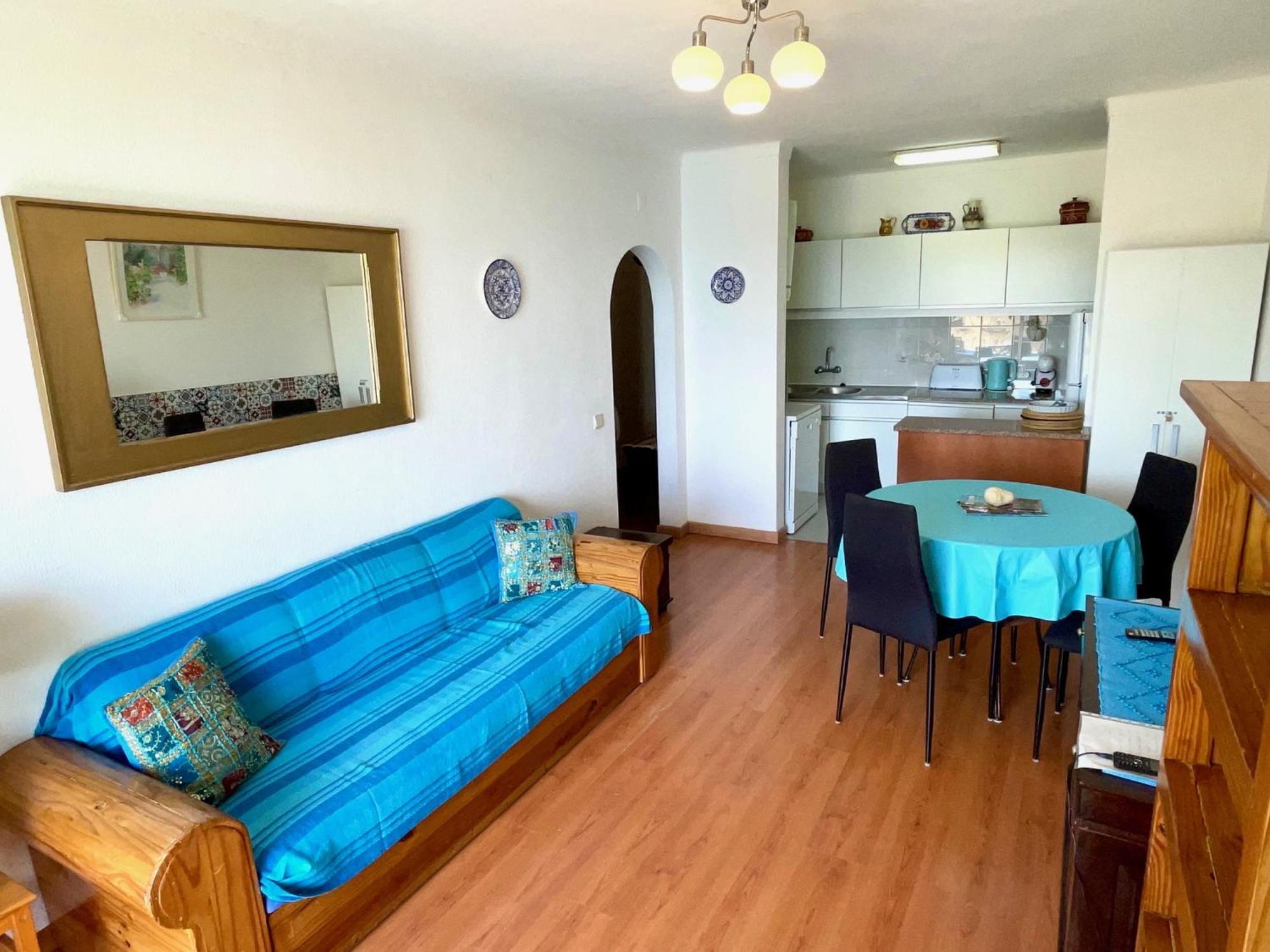 In Opposite Of Colina Sol 1108 Apartment