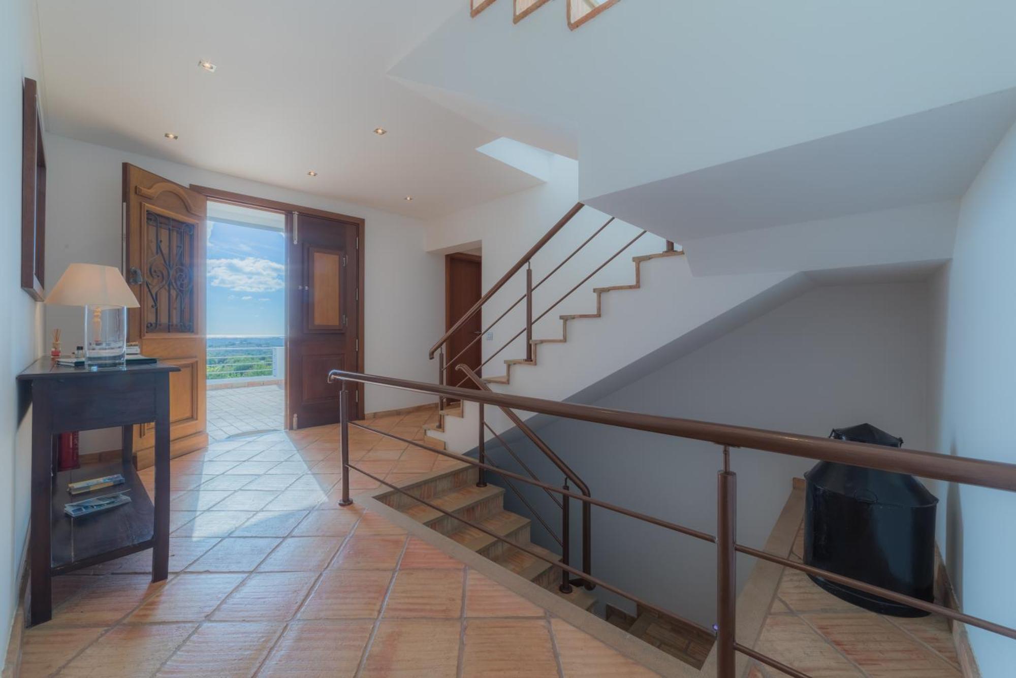 Villa Em By Garvetur