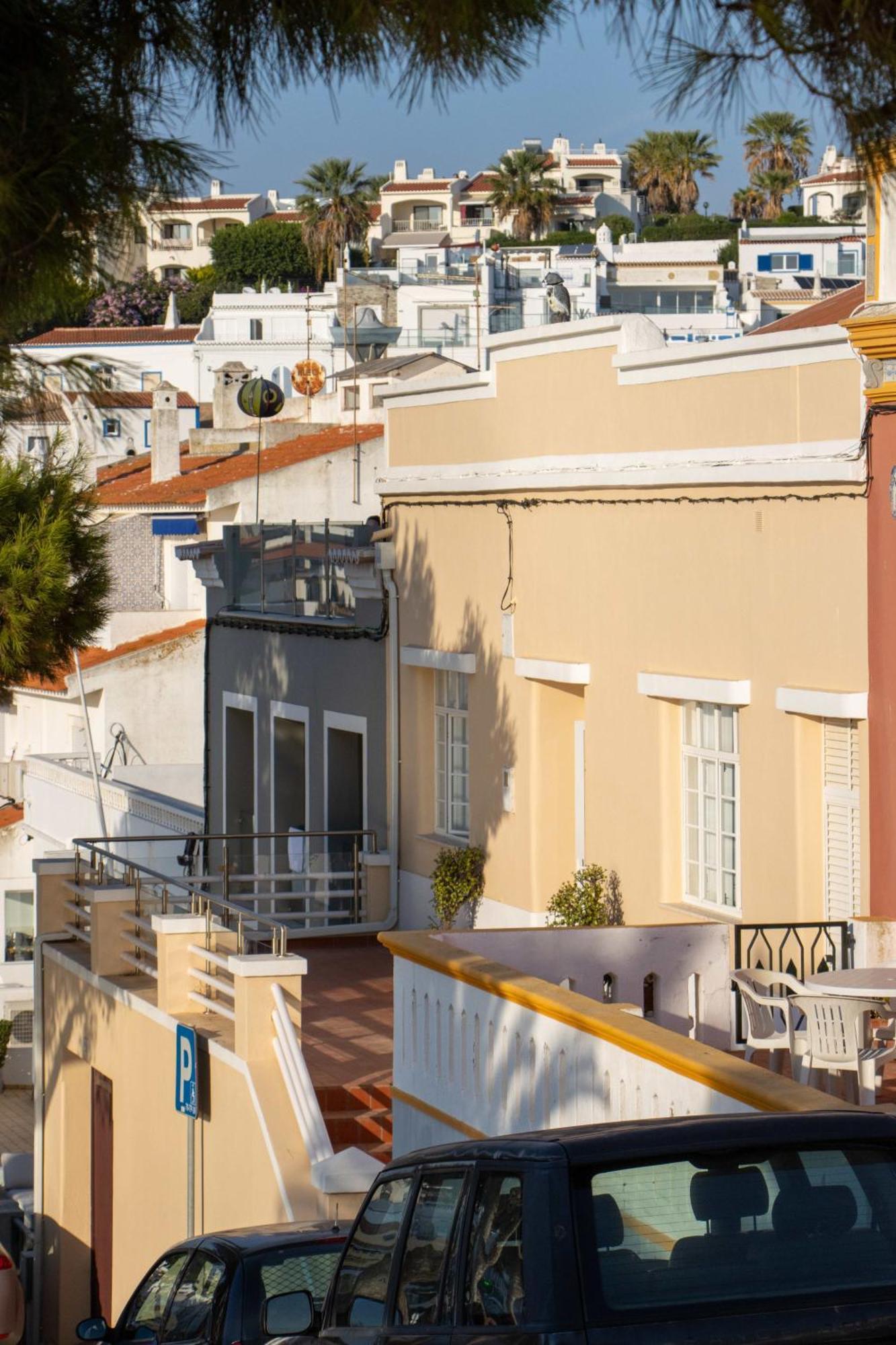 Urban - Casa Amarela Holiday home *
