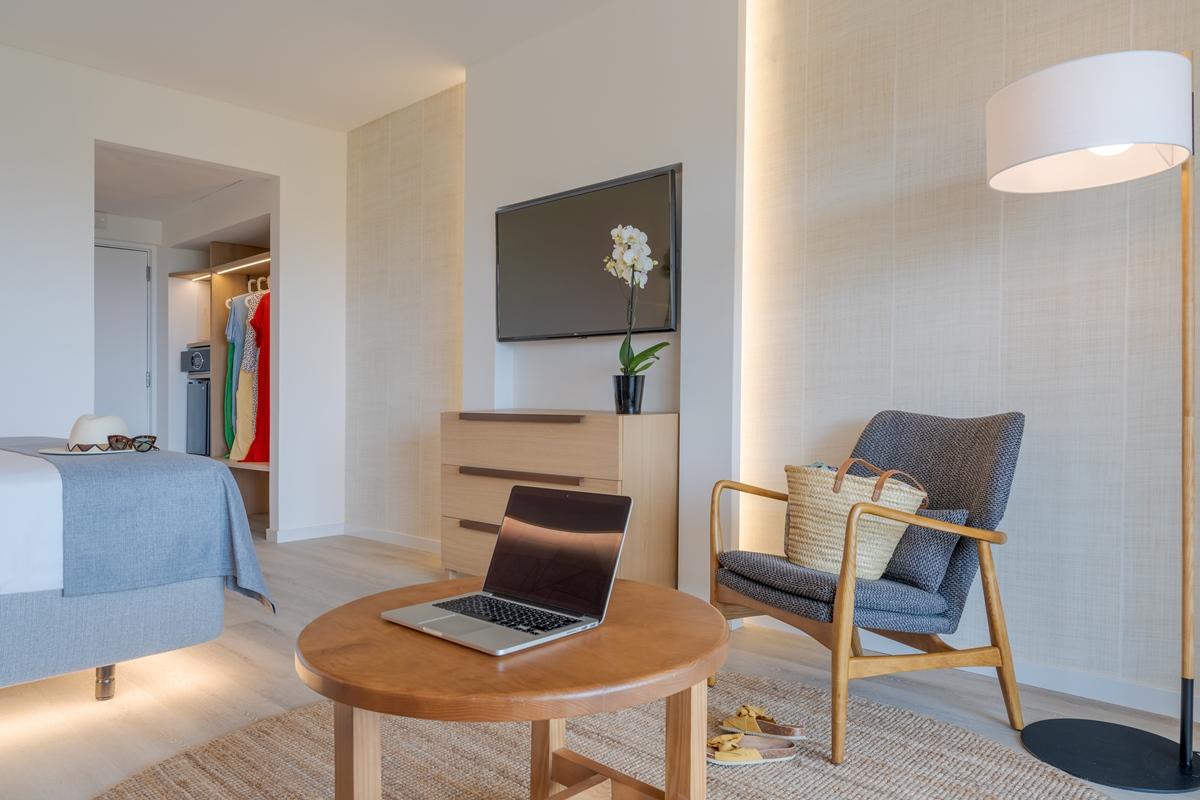 Pestana Blue