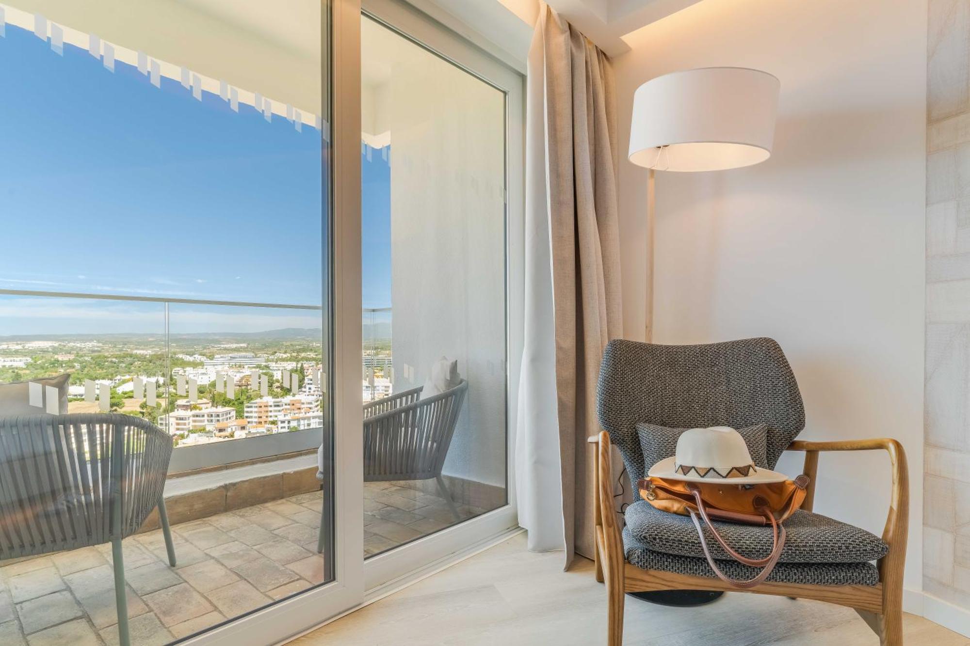 Pestana Blue 5* Alvor