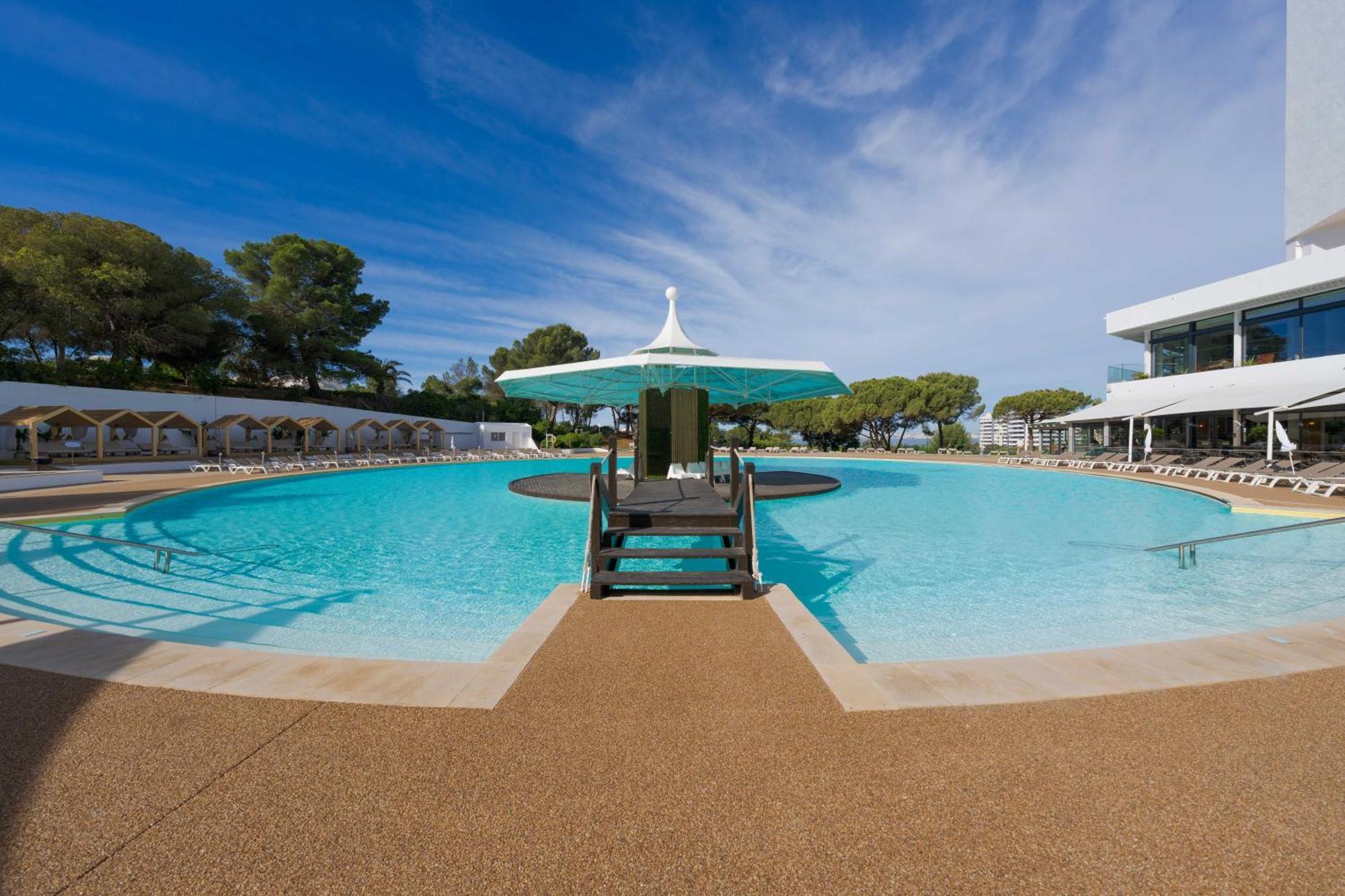 Pestana Blue Hotel