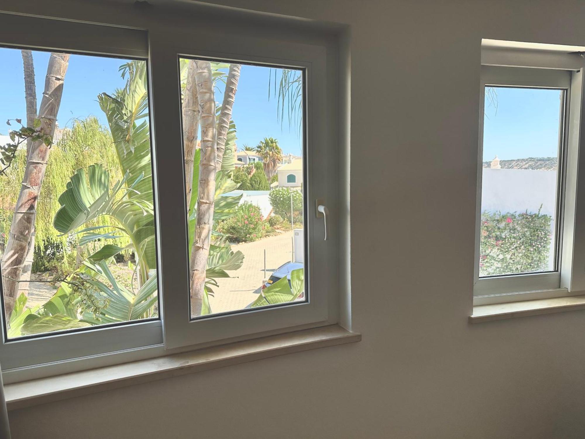Vila Luz 4*