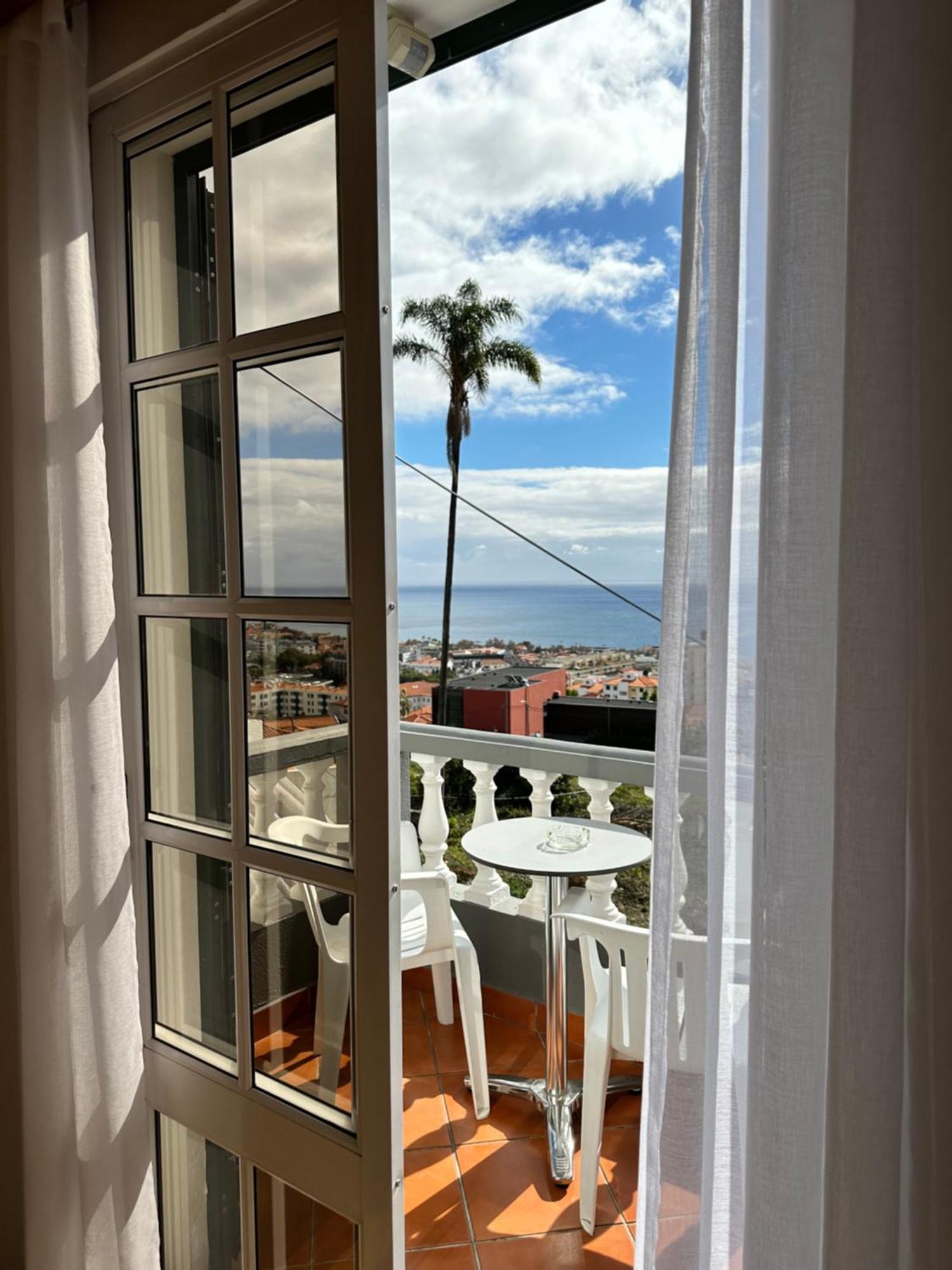 Residencial Pina 3* Funchal (Madeira)