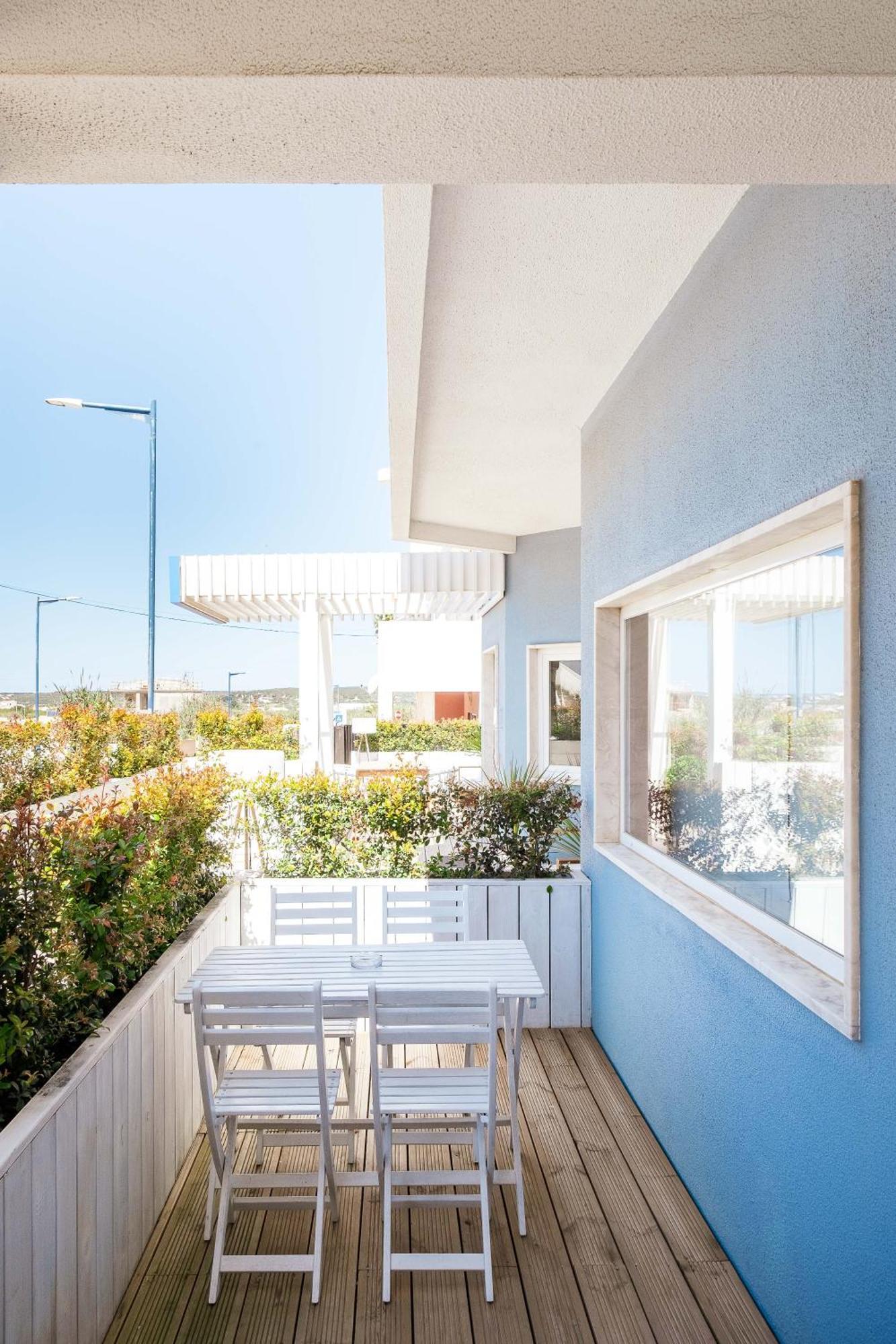 Casa Azul - & Sagres