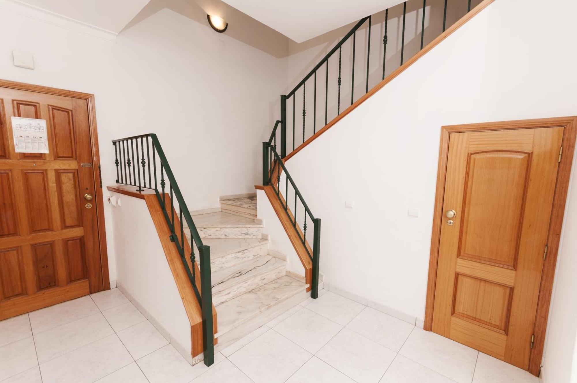 Aparthotel Plaza Real By Atlantichotels 3*