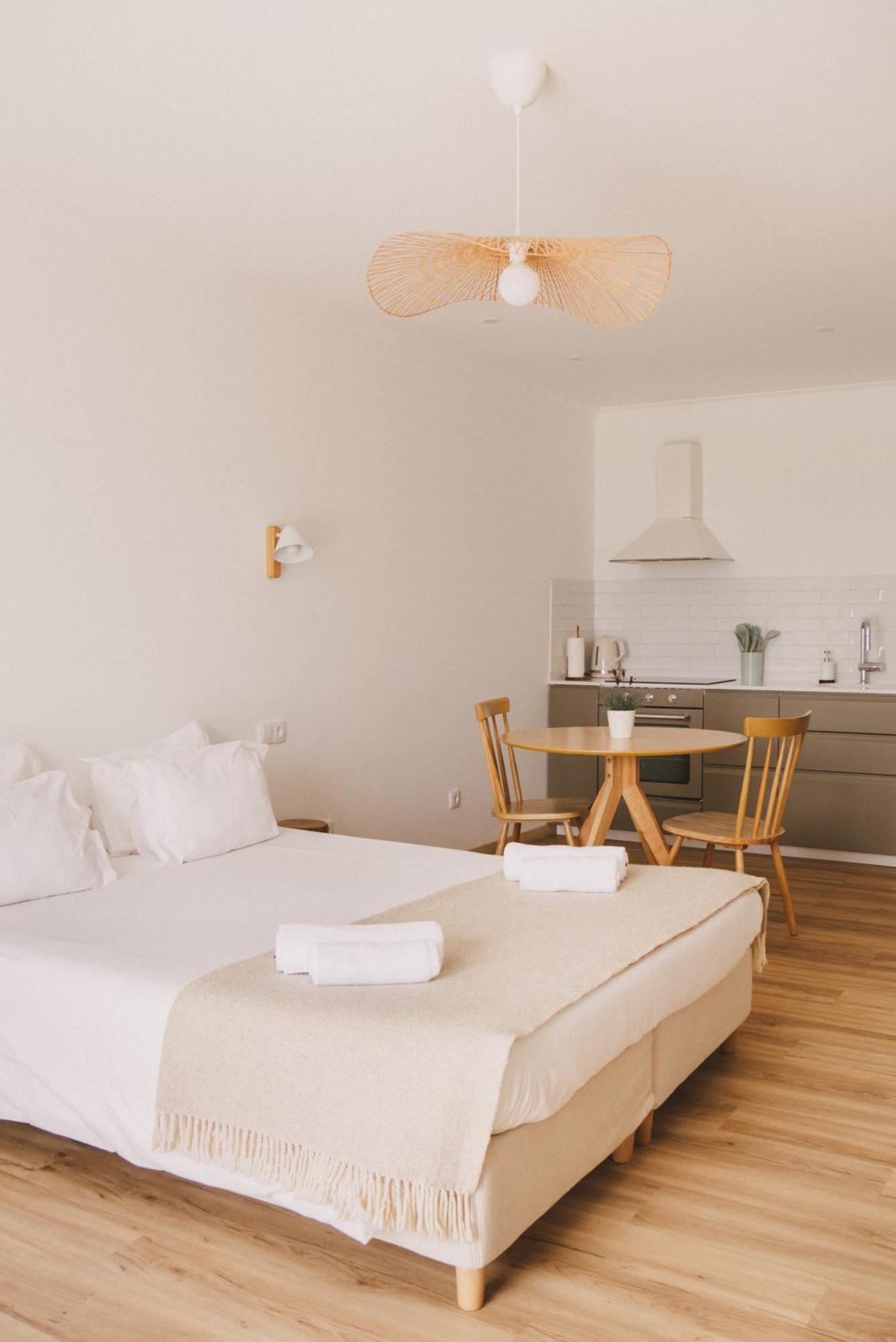 Pure Flor De Esteva Bed & Breakfast Vila do Bispo