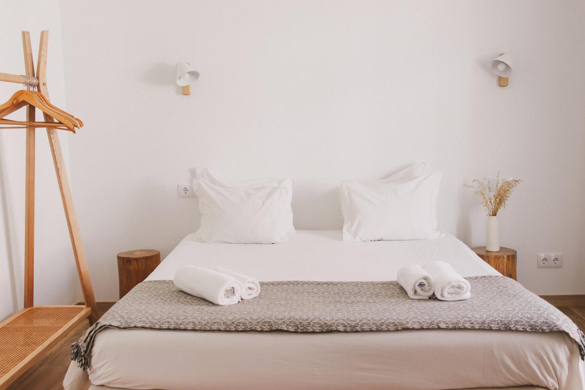 Pure Flor de Esteva - Bed&Breakfast