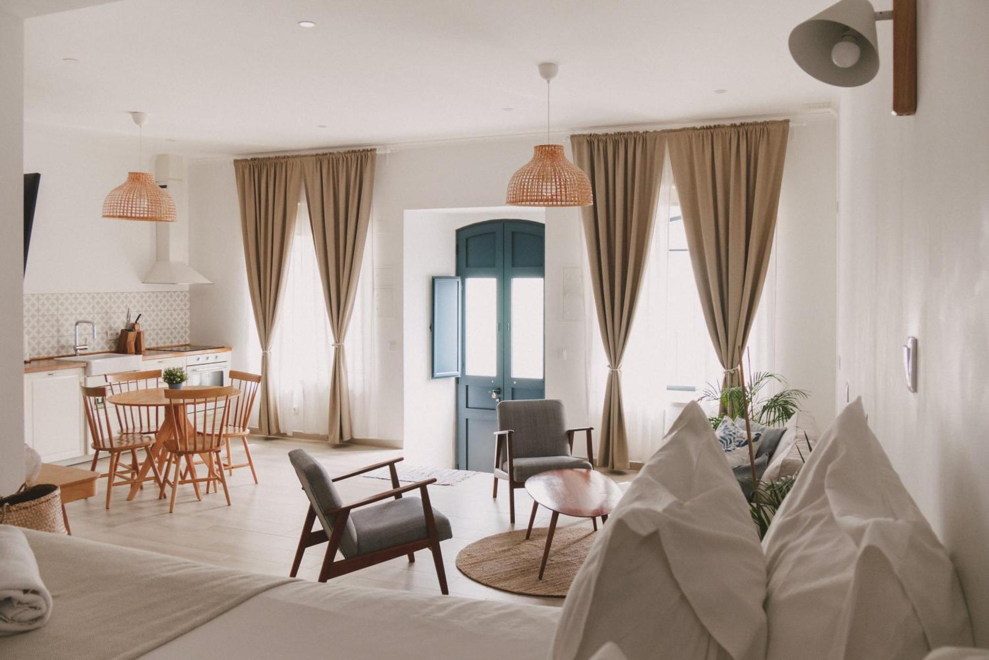 Pure Fonte Velha Bed & Breakfast 3*
