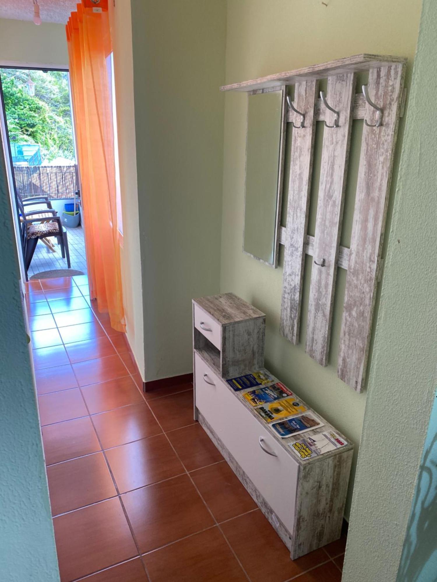 Apartamento 2 Bed , Sea View, 10 Minutes Walk To The