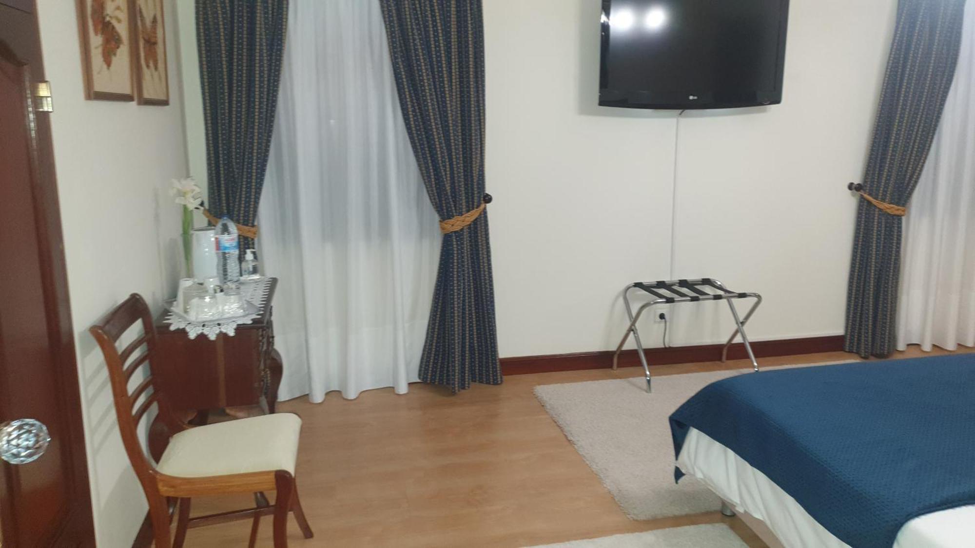 Bed & Breakfast Casa Marques Angra do Heroismo
