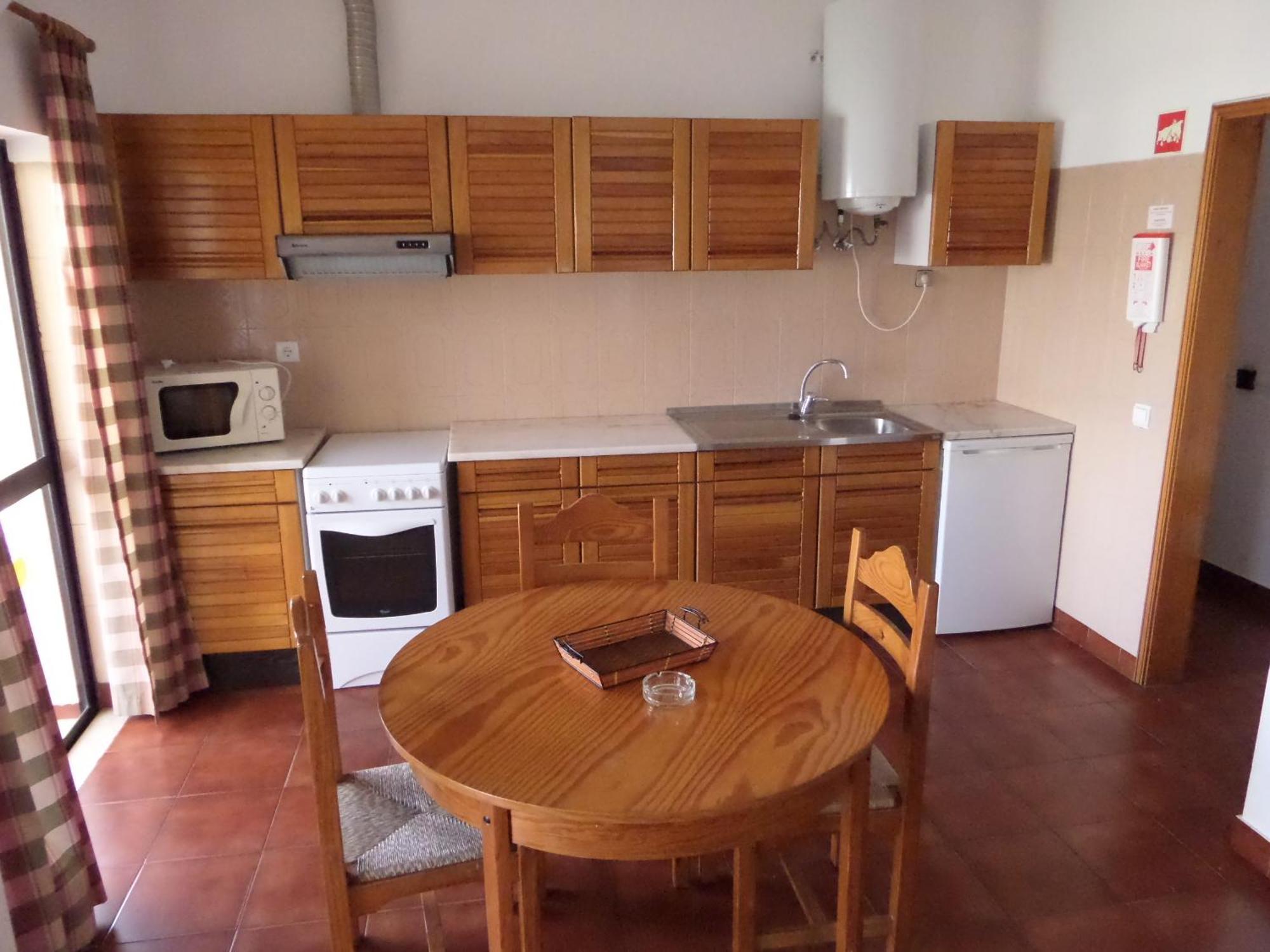 Clube Alvorferias Aparthotel 3*