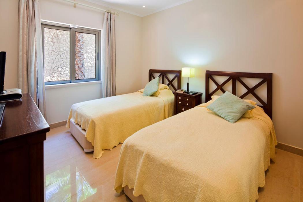 Castelo Parque Aparthotel Ferragudo (Faro)