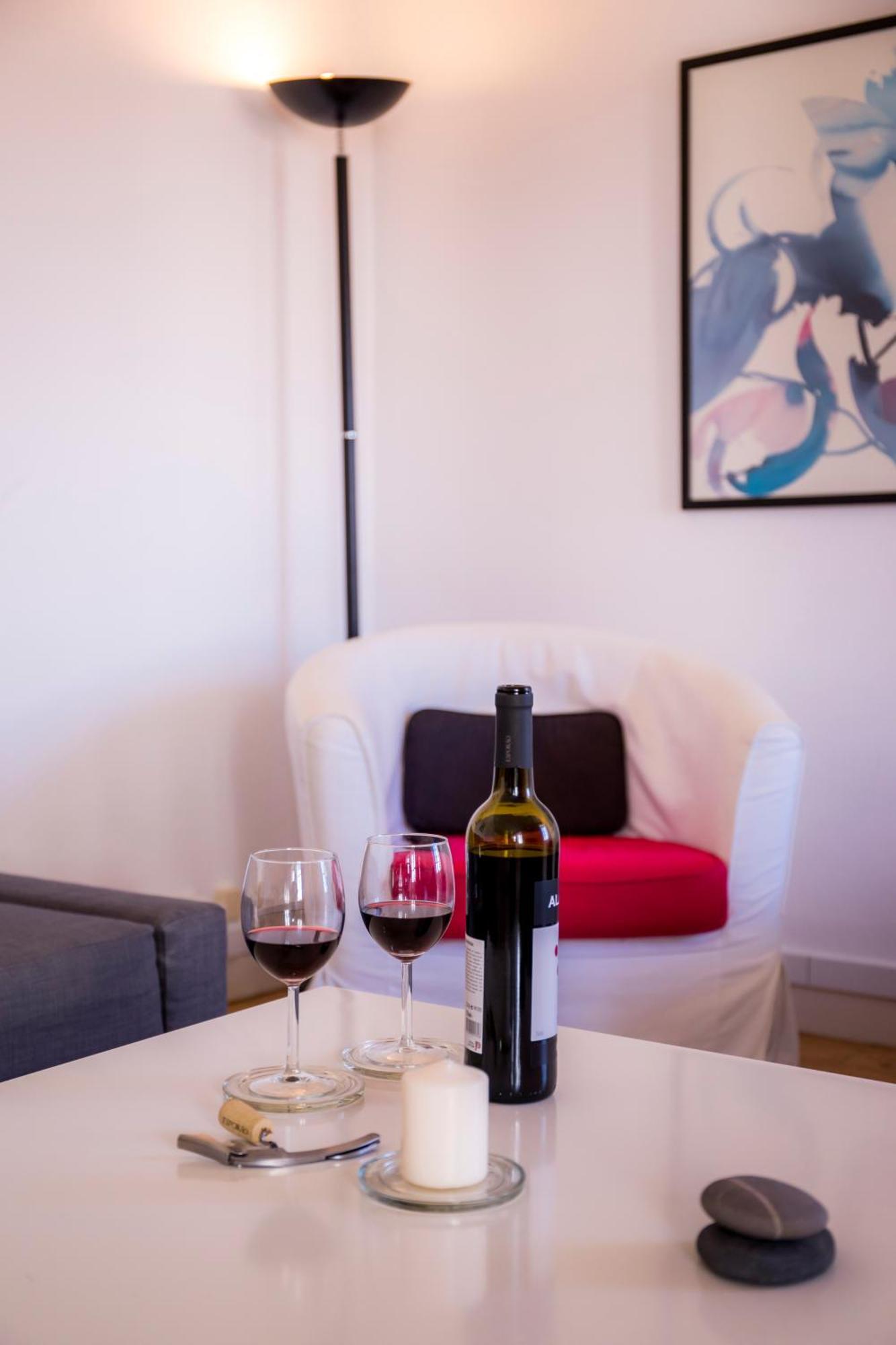 Joaquim Tello Apartment