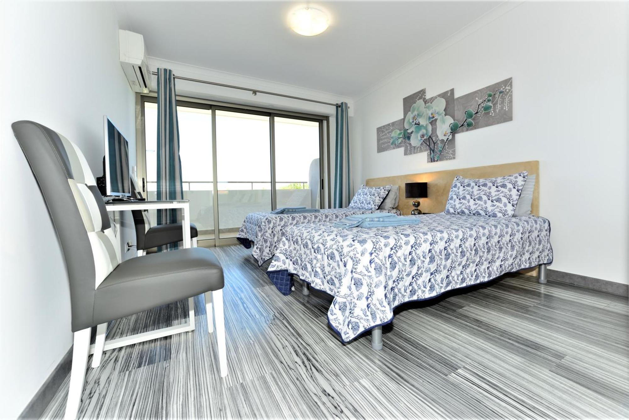 Exclusive Luxury In Oceano Atlantico Complex